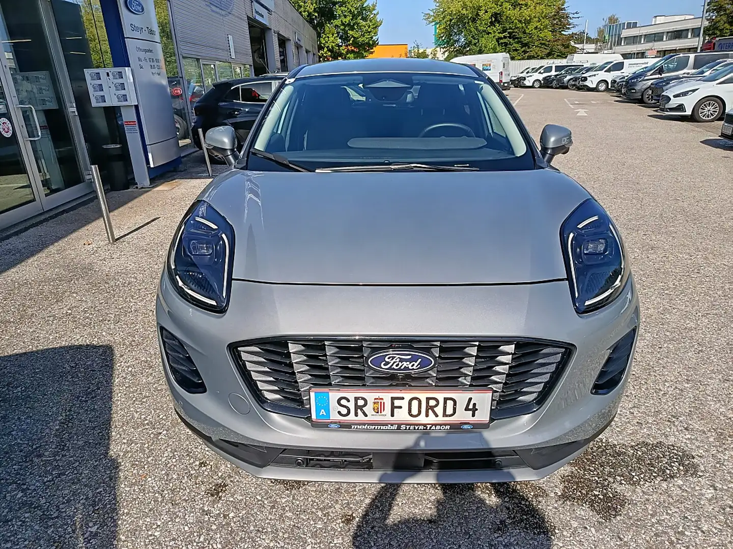 Ford Puma 1,0 EcoBoost Hybrid Titanium Silber - 2