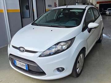 Fiesta VI 2011 5p 1.4 16v Ikon Business Gpl