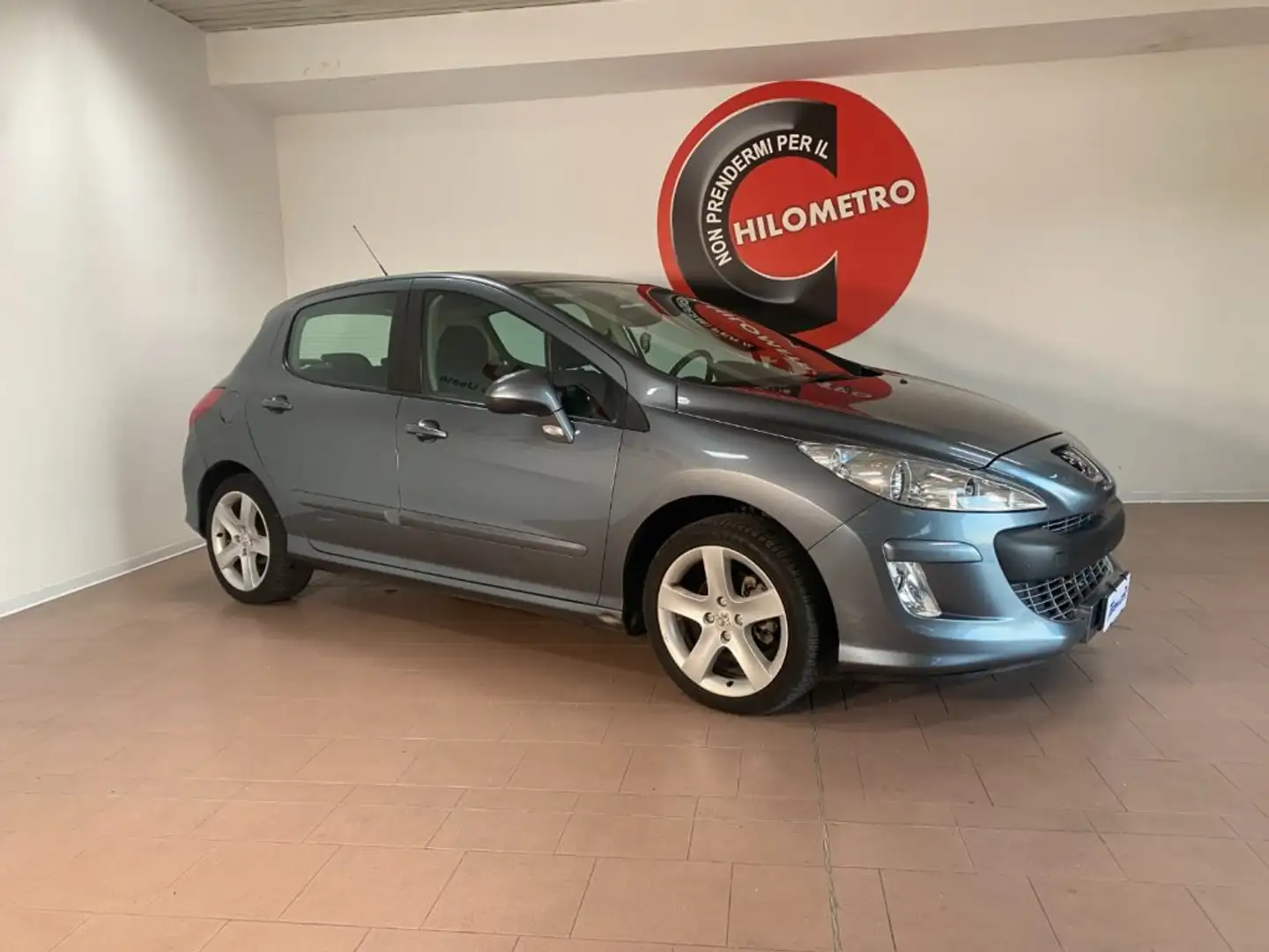 Peugeot 308 1.6 HDi 110CV 5p. Premium (6 Marce) Grigio - 1