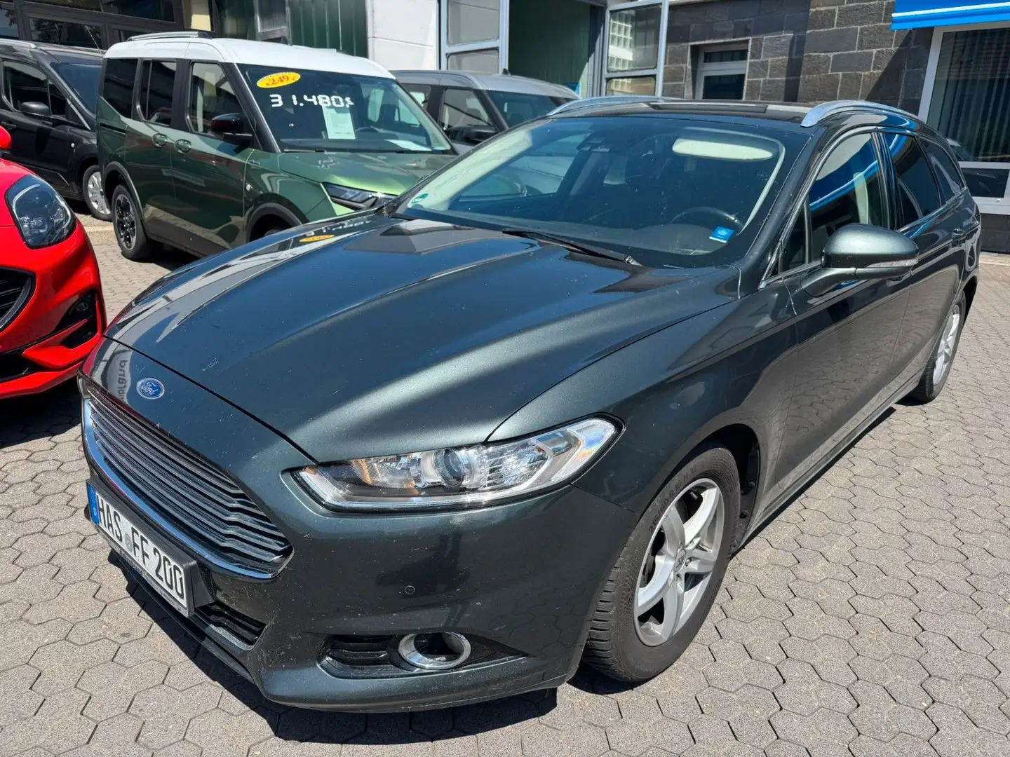 Ford Mondeo Turnier Titanium AWD *Schalter* Vert - 2