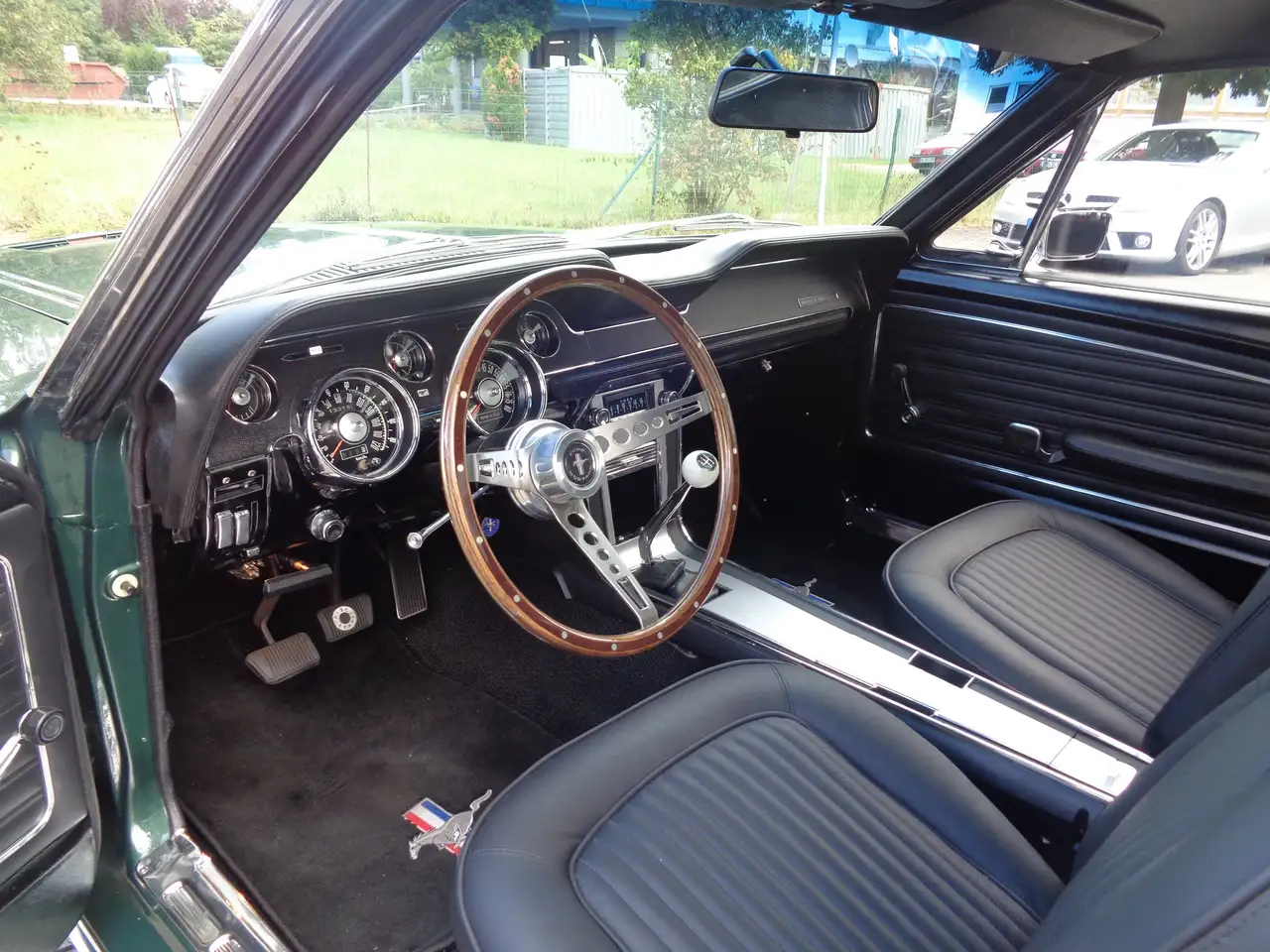 Ford Mustang Fastback S- Code 325PS Bullit top Zustand, foto 11