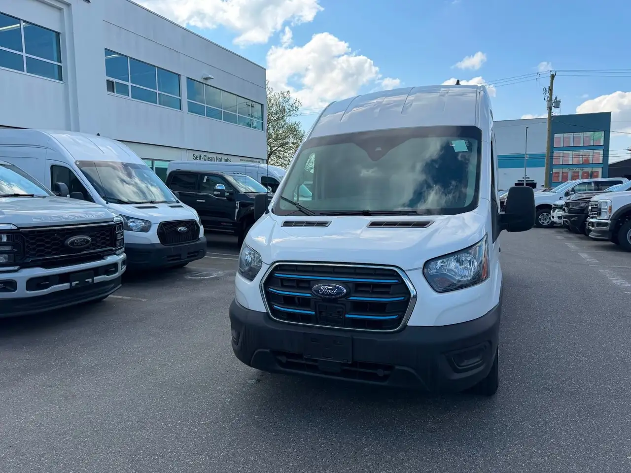2023 Ford E-Transit