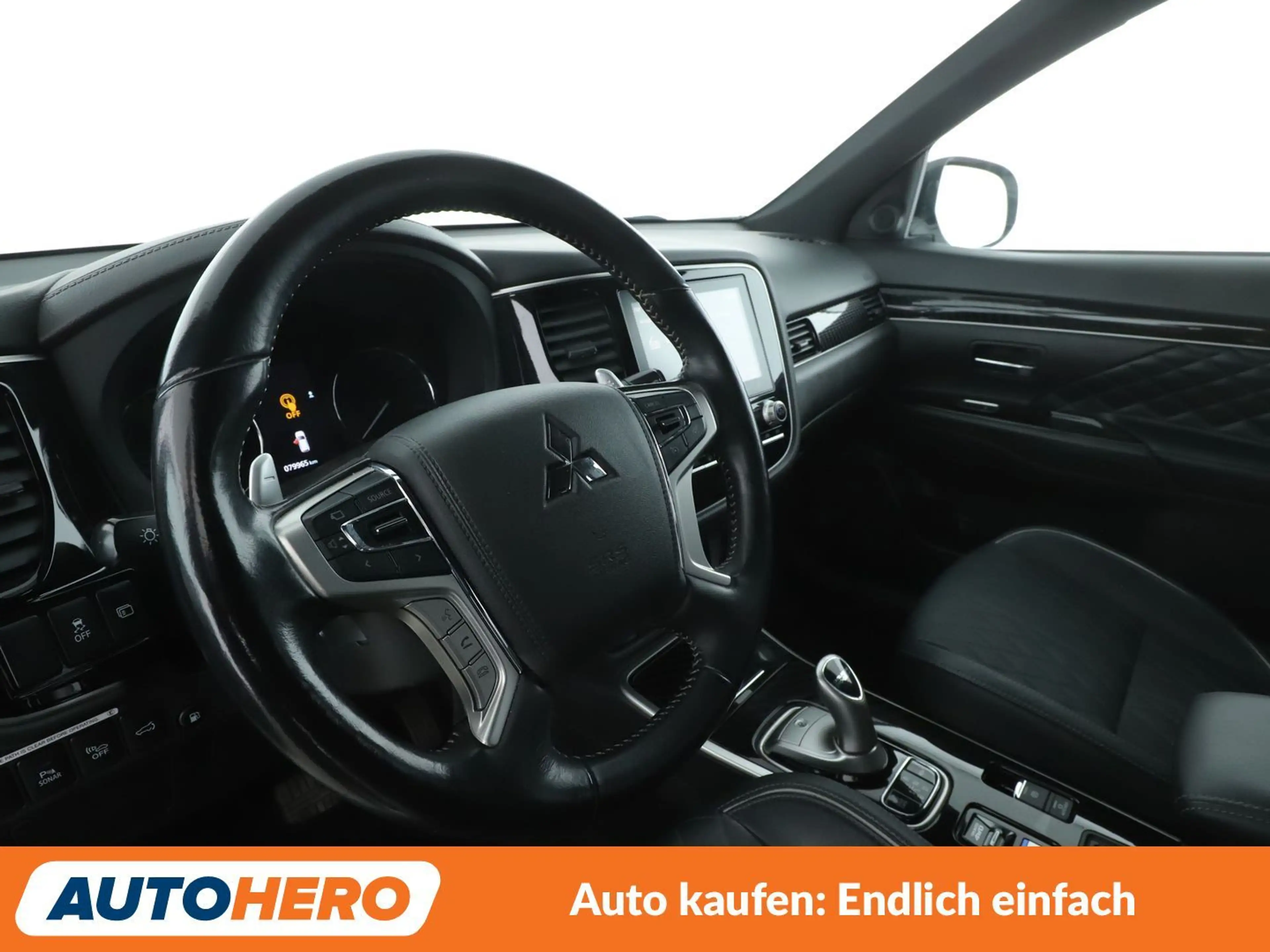 Mitsubishi Outlander 2.4 PHEV Top 4WD Aut.*NAVI*LED*TEMPO*CAM*PDC*SHZ* — photo 11