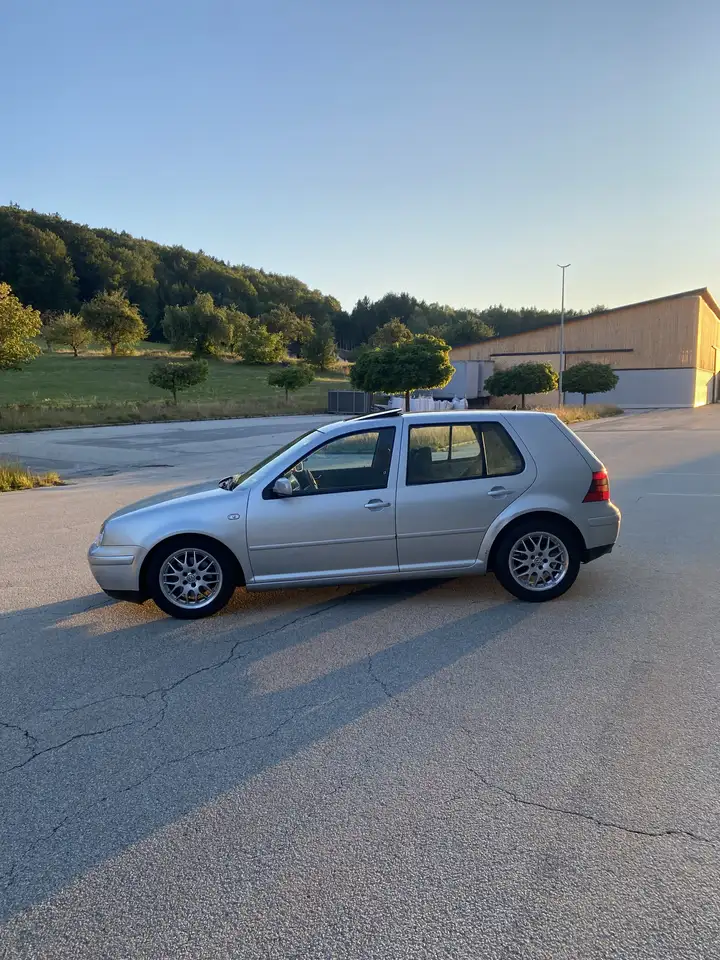 Volkswagen Golf GTI 1.8 Turbo, foto 1