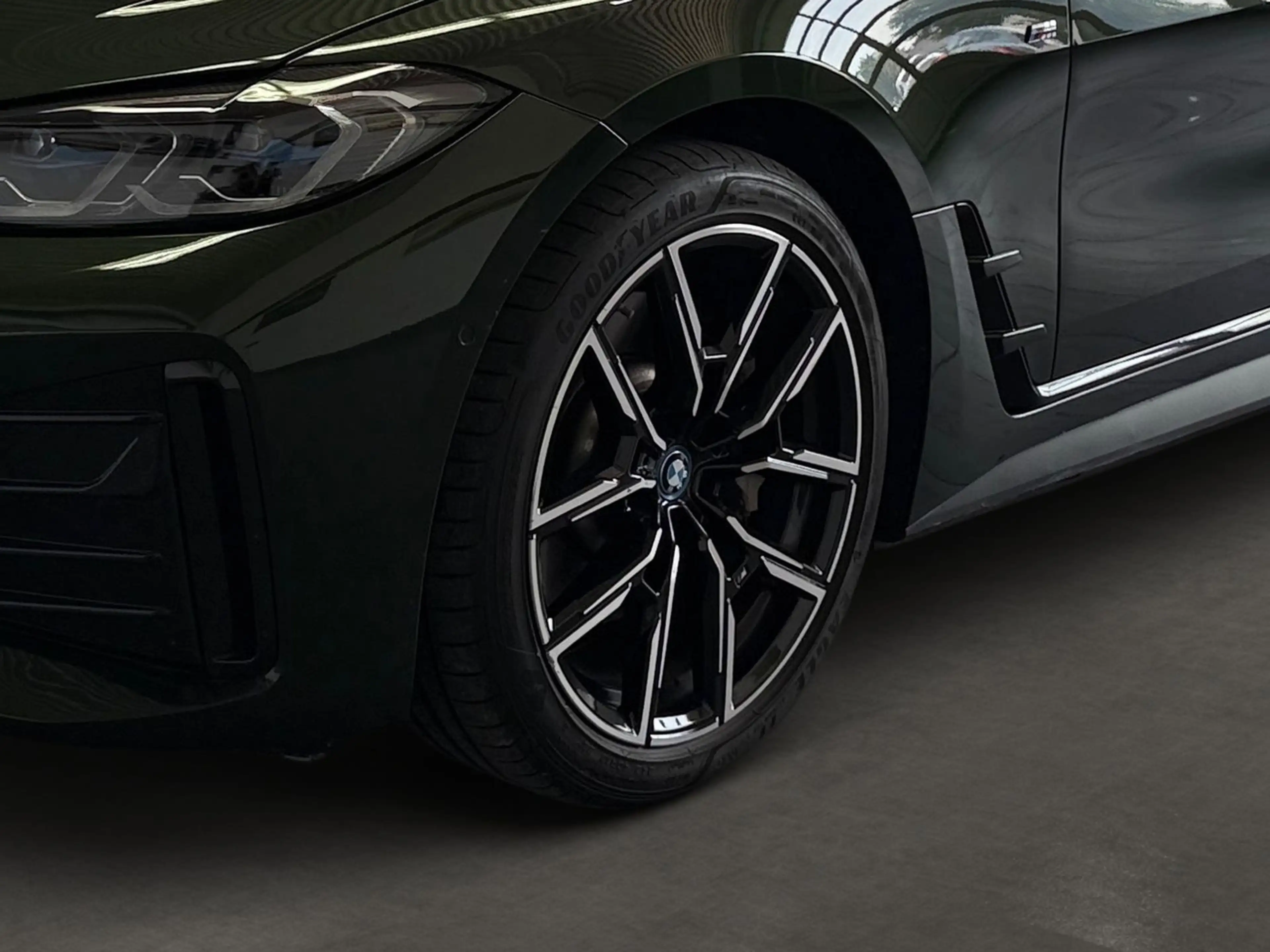 BMW i4 40*GranCoupe*M Sport*Laser*ACC*Kamera*AHK*DAB — photo 8
