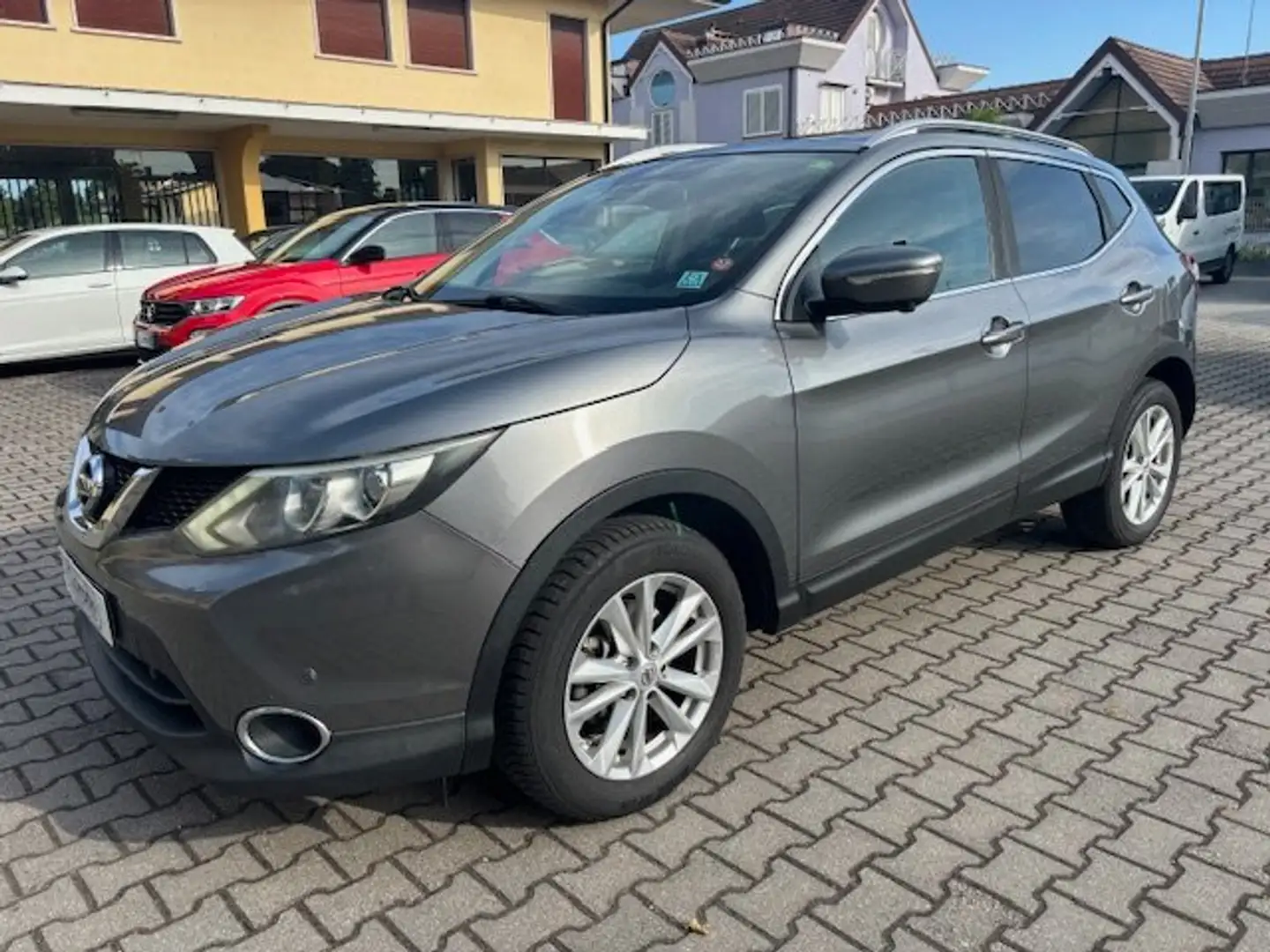 Nissan Qashqai 1.5 dci Tekna Dpf FL Grigio - 1