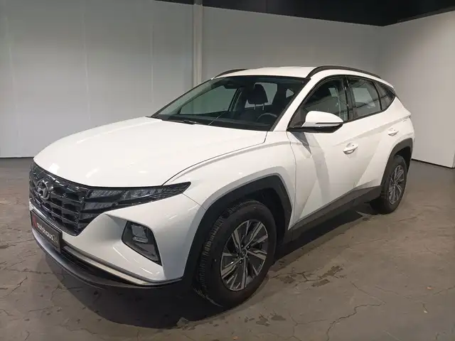 Hyundai Tucson view 3