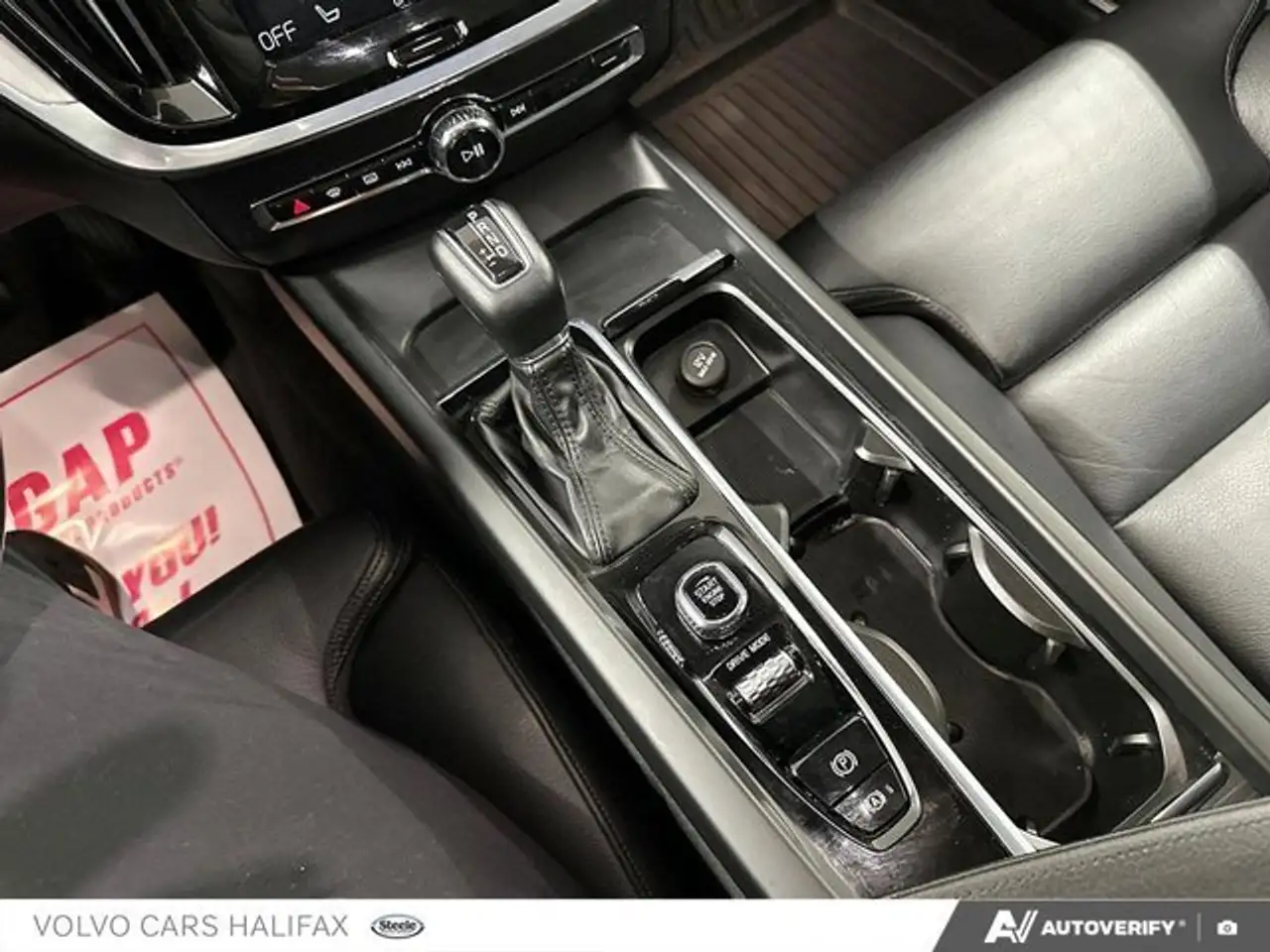 Volvo V60 снимка Volvo V60