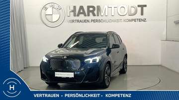 xDrive30 *M-Sportpaket / Innovationspaket / AHV*