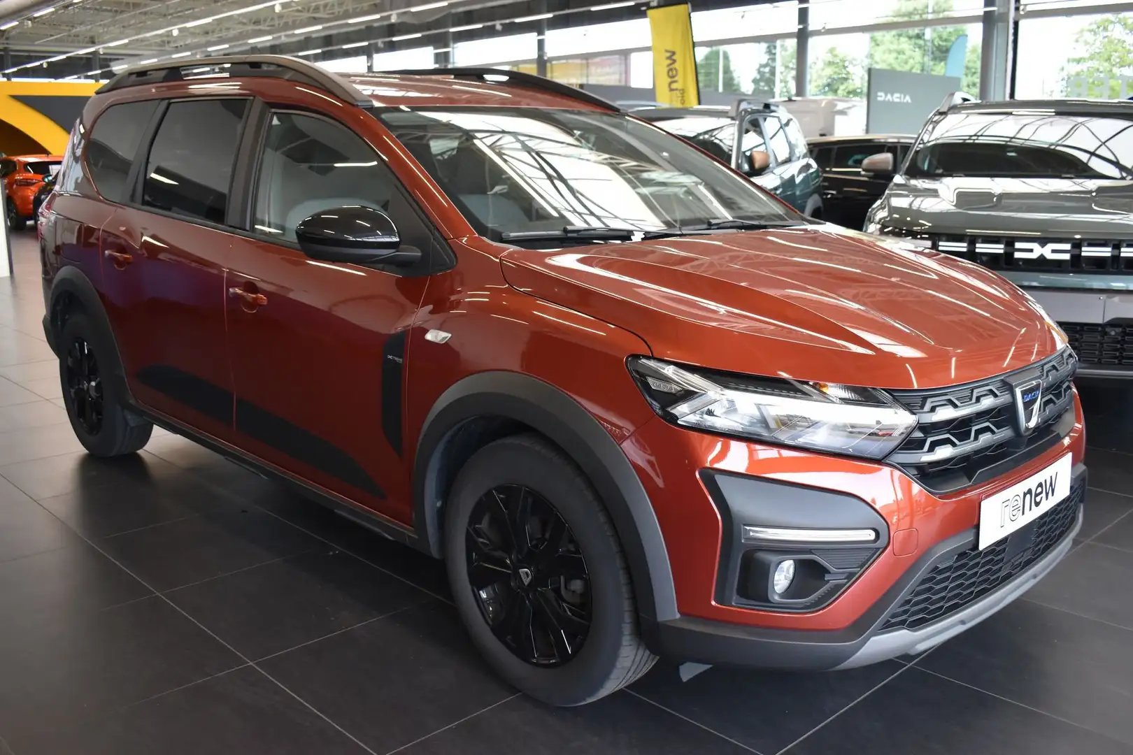 Dacia Jogger Extreme TCe 110 5pl / Valckenier Gent Portocaliu - 2