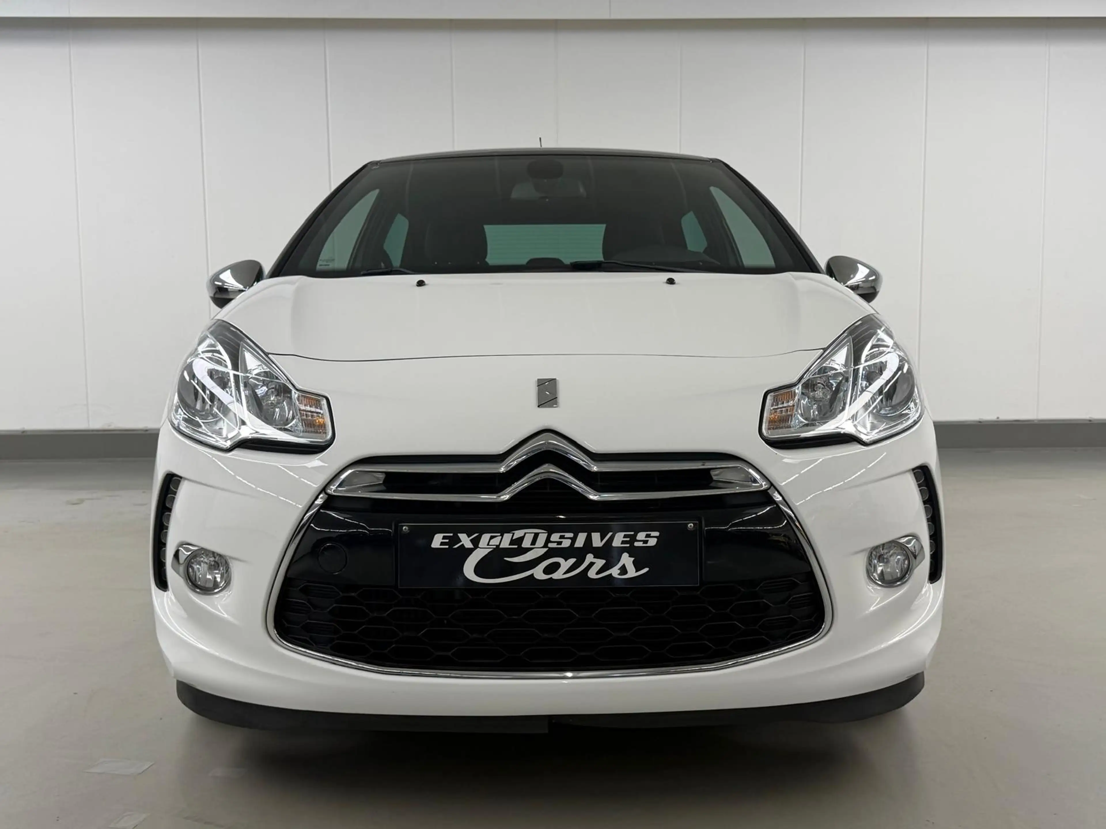 Citroen DS3 1.6 HDI 92 CV BUSINESS 1ere MAIN CLIM REG JA — photo 3