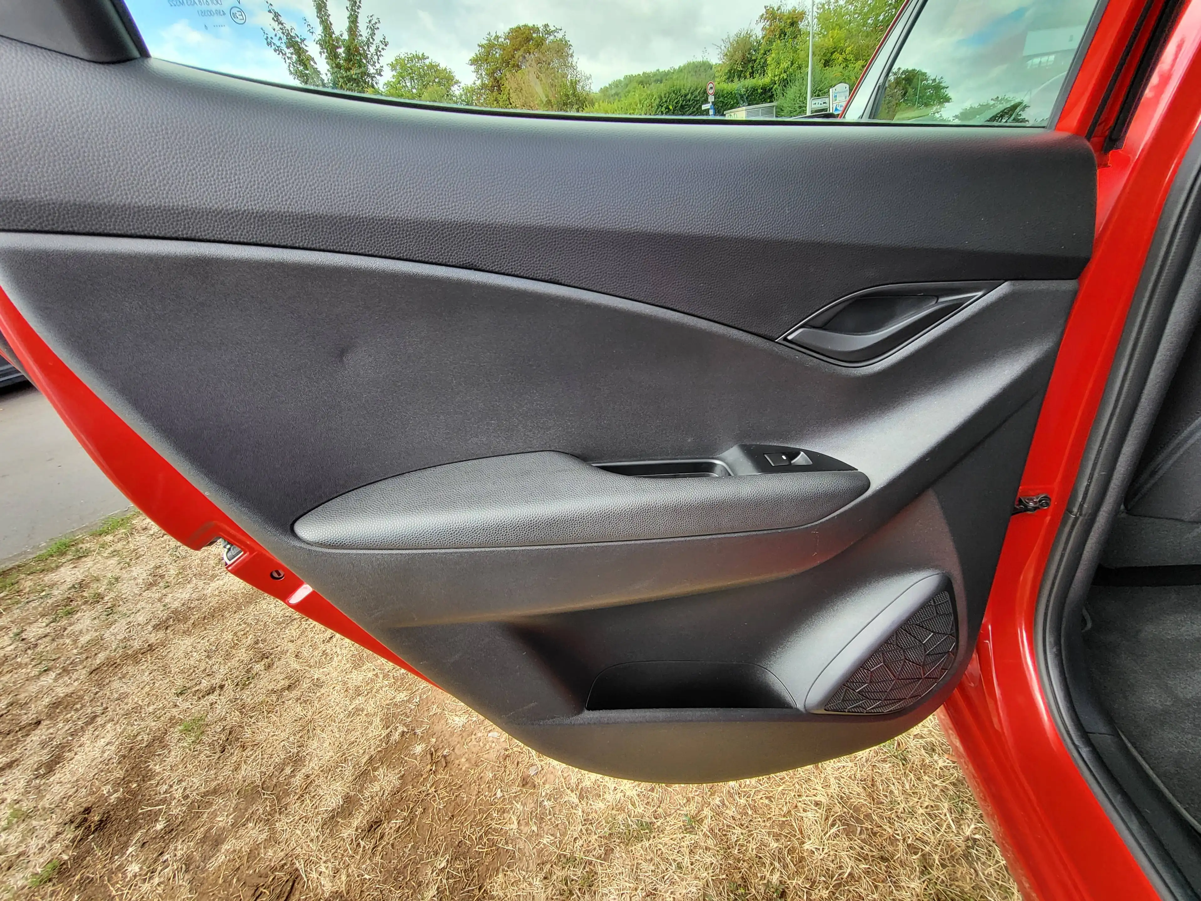 Hyundai iX20 blue Passion — photo 15