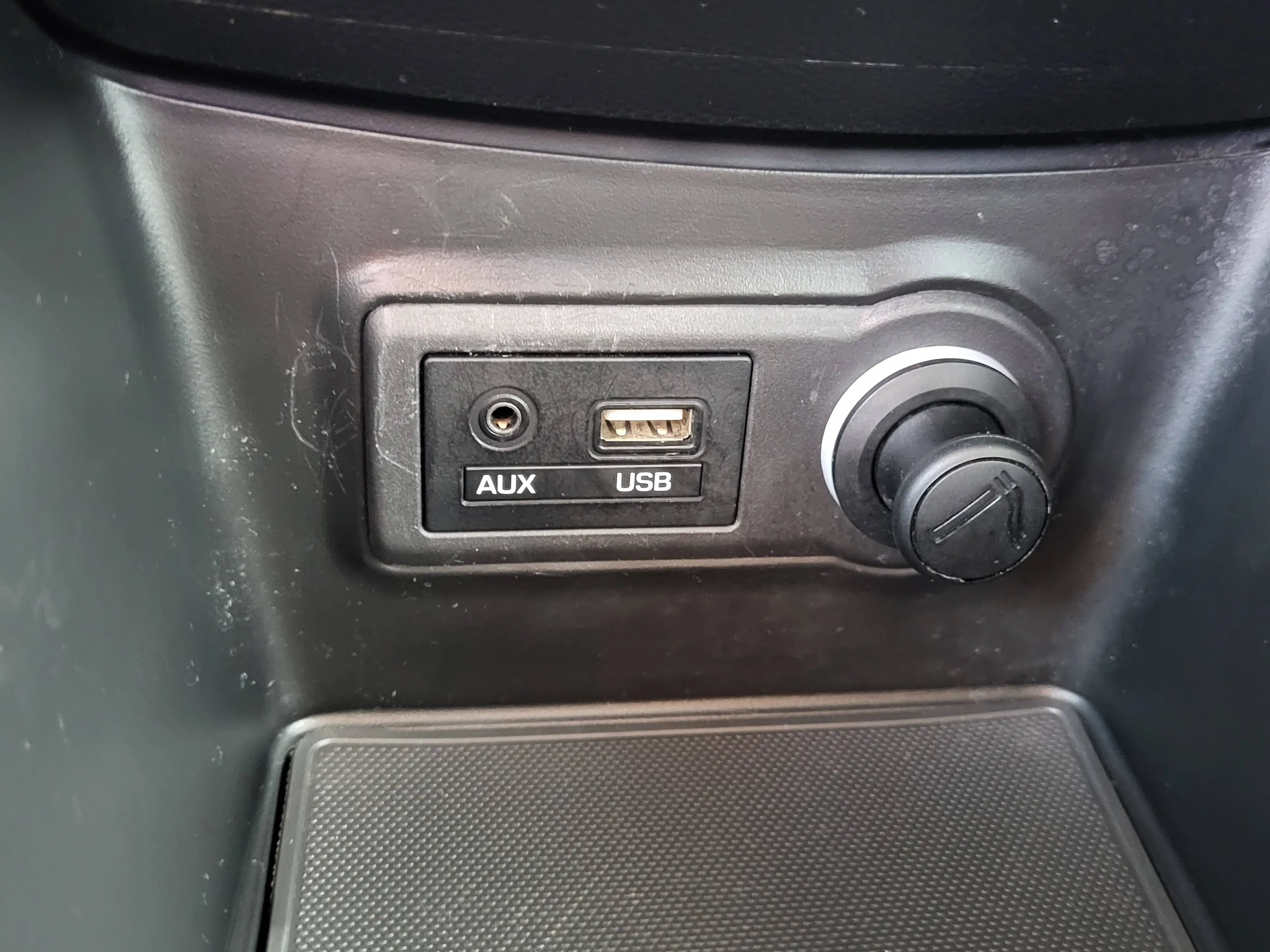 Hyundai iX20 blue Passion — photo 11