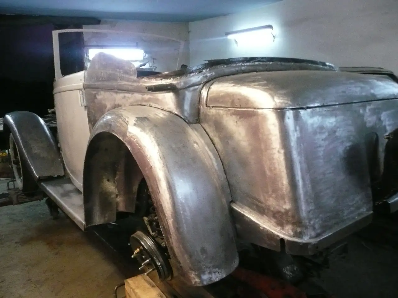 Mercedes-Benz C 200 Cabriolet "Bare metal-Frame off restoration" "Bare, foto 9