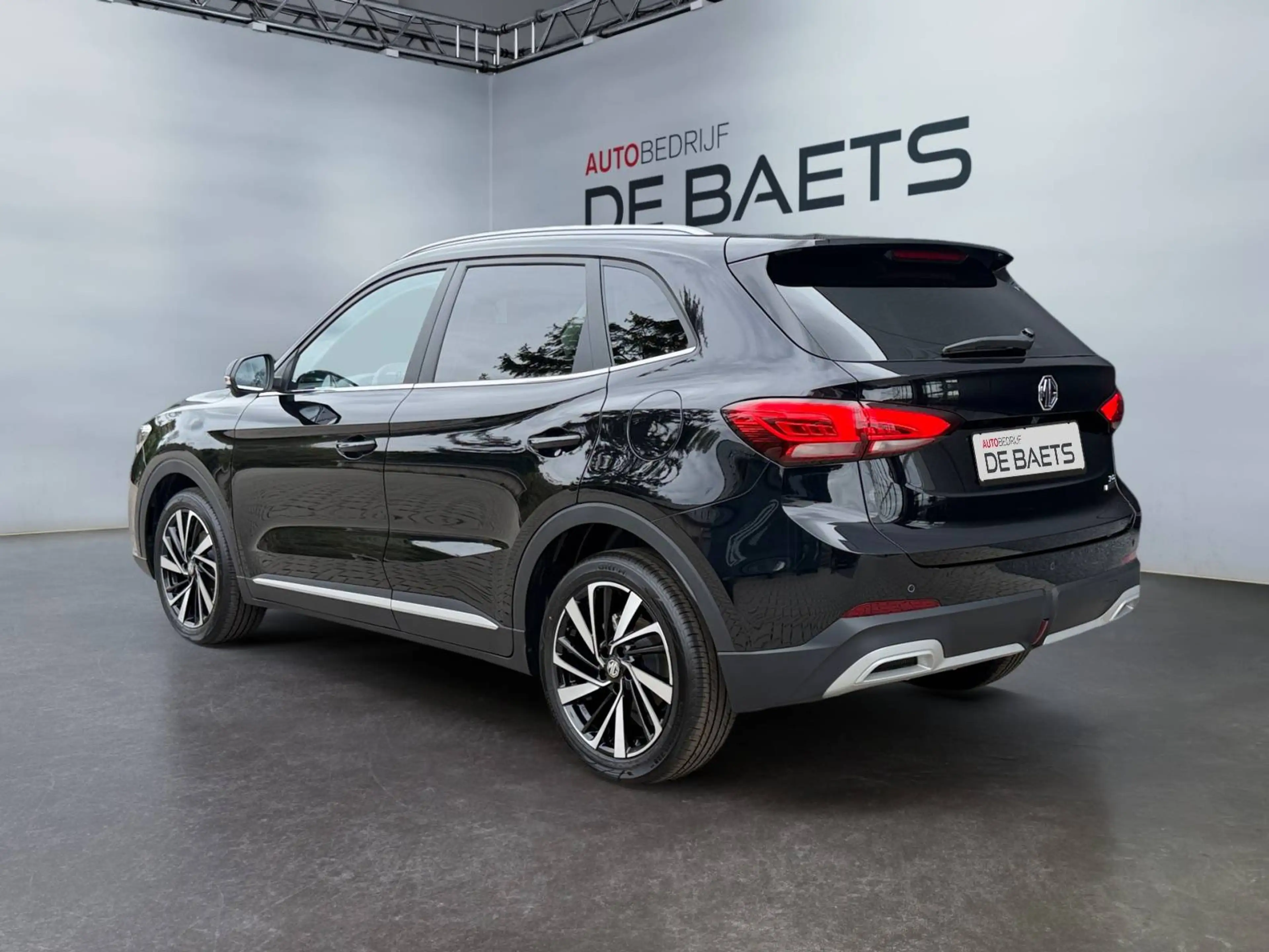 MG ZS *LUXURY*1.5L*HYBRID*197HP*AT*ANDROIDAUTO*CARPLAY*CAMERA*GARANTIE — photo 5