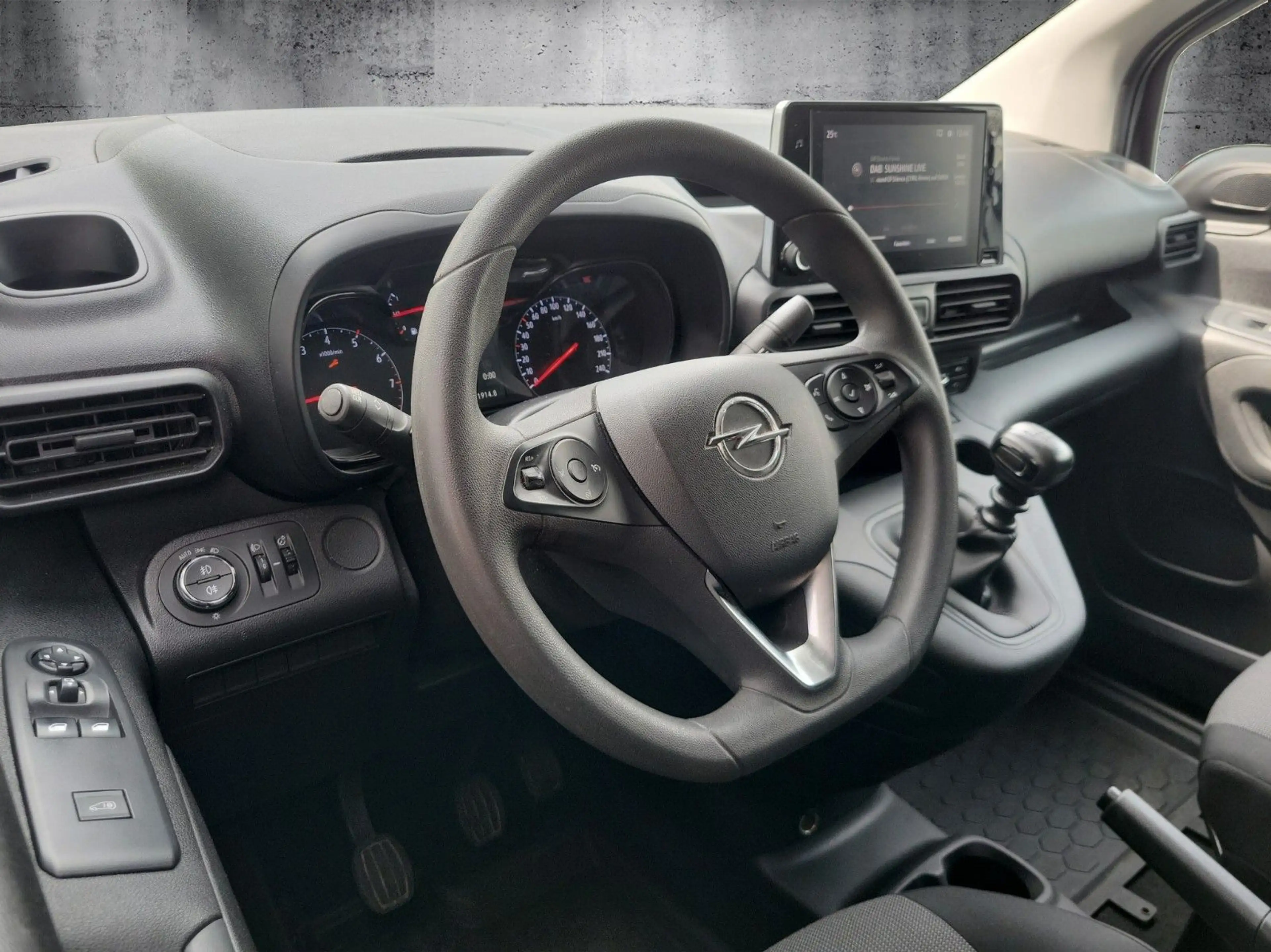 Opel Combo E Cargo "Edition" 1-Hand/Navi/DAB/Klima — photo 13
