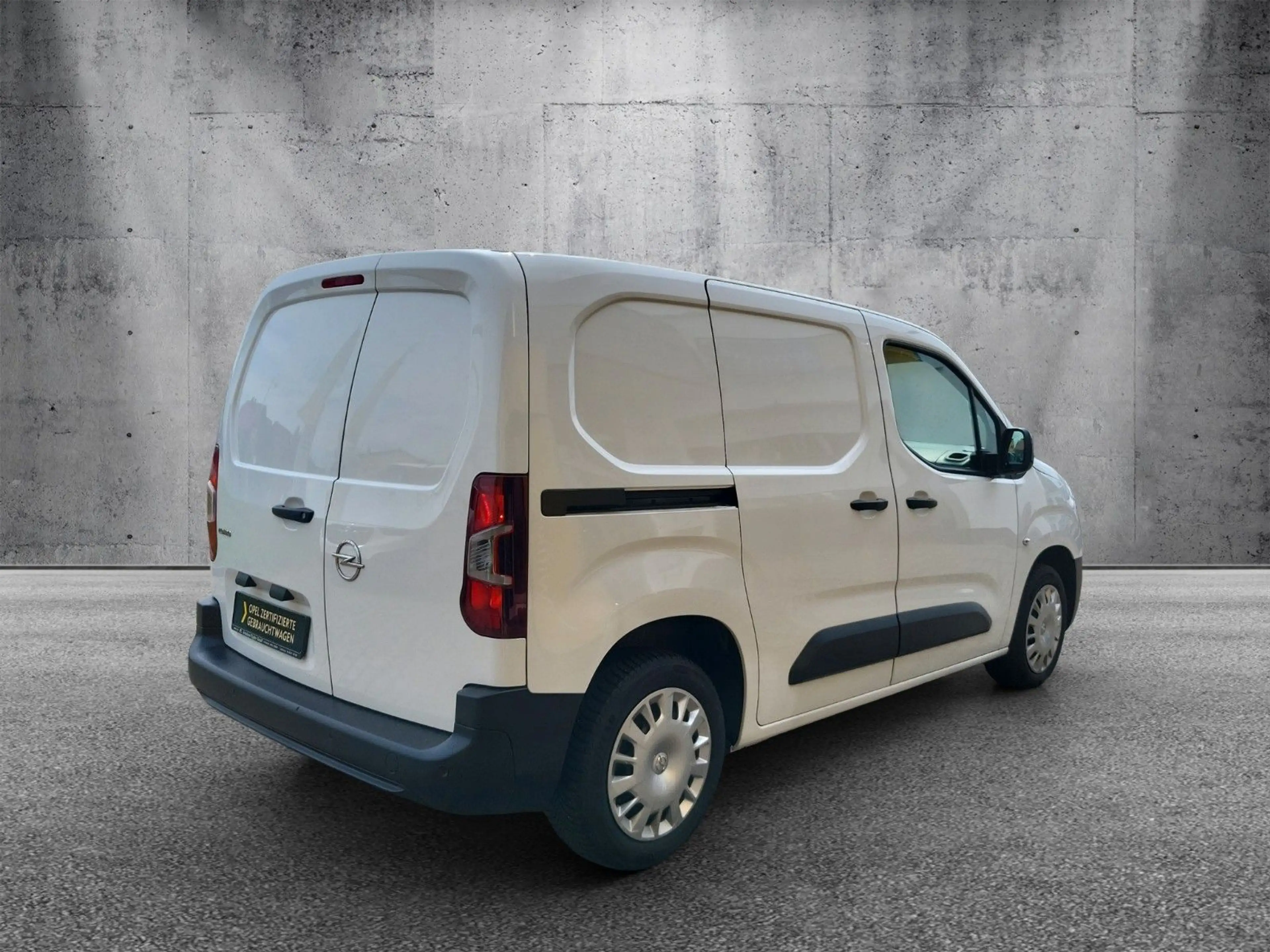 Opel Combo E Cargo "Edition" 1-Hand/Navi/DAB/Klima — photo 6