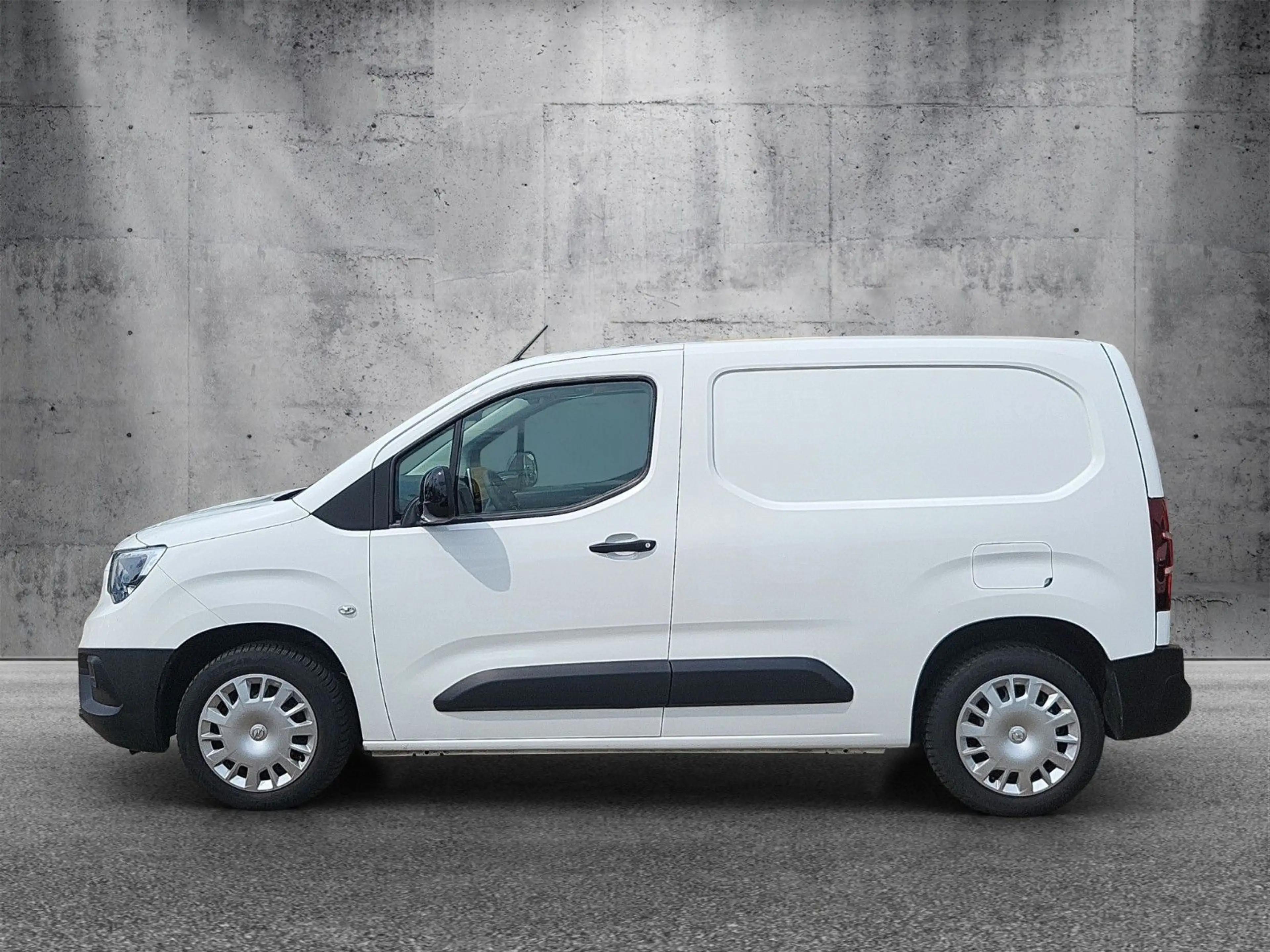 Opel Combo E Cargo "Edition" 1-Hand/Navi/DAB/Klima — photo 3