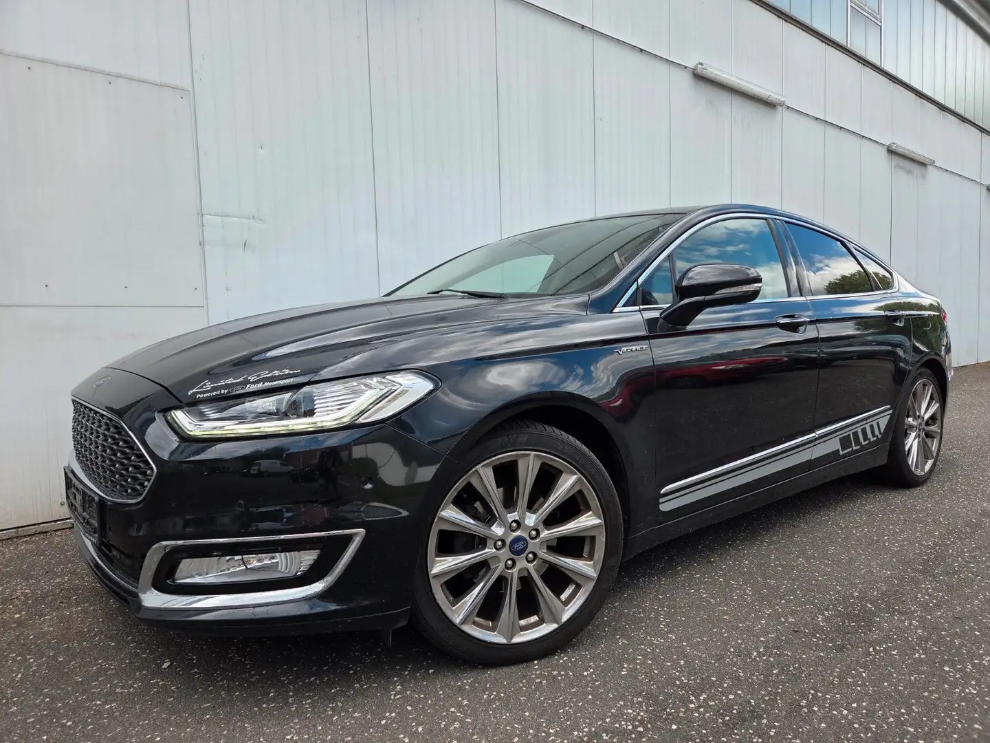 Ford Mondeo Vignale AWD Leder/Navi/LED/Schiebedach Noir - 2