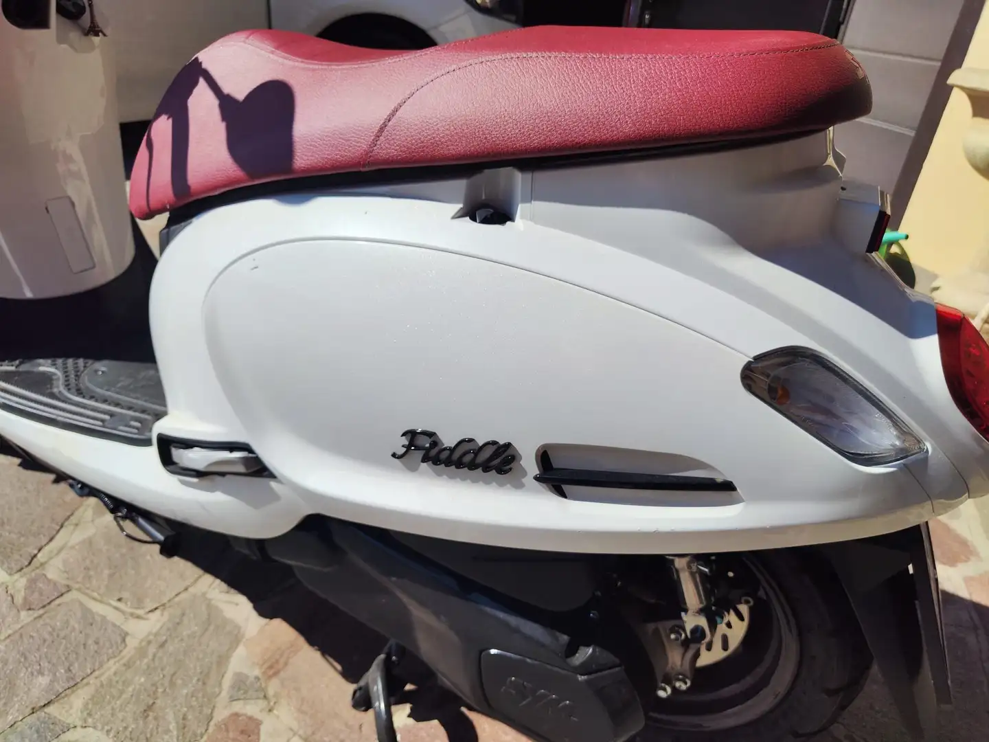 SYM Fiddle 125 Blanc - 2