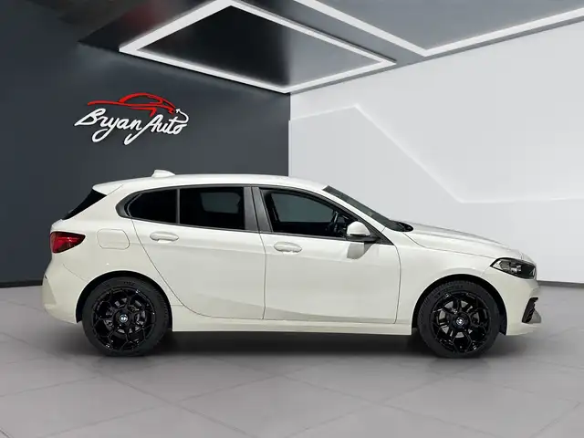 BMW 118 d Business Advantage auto IVA ESPOSTA