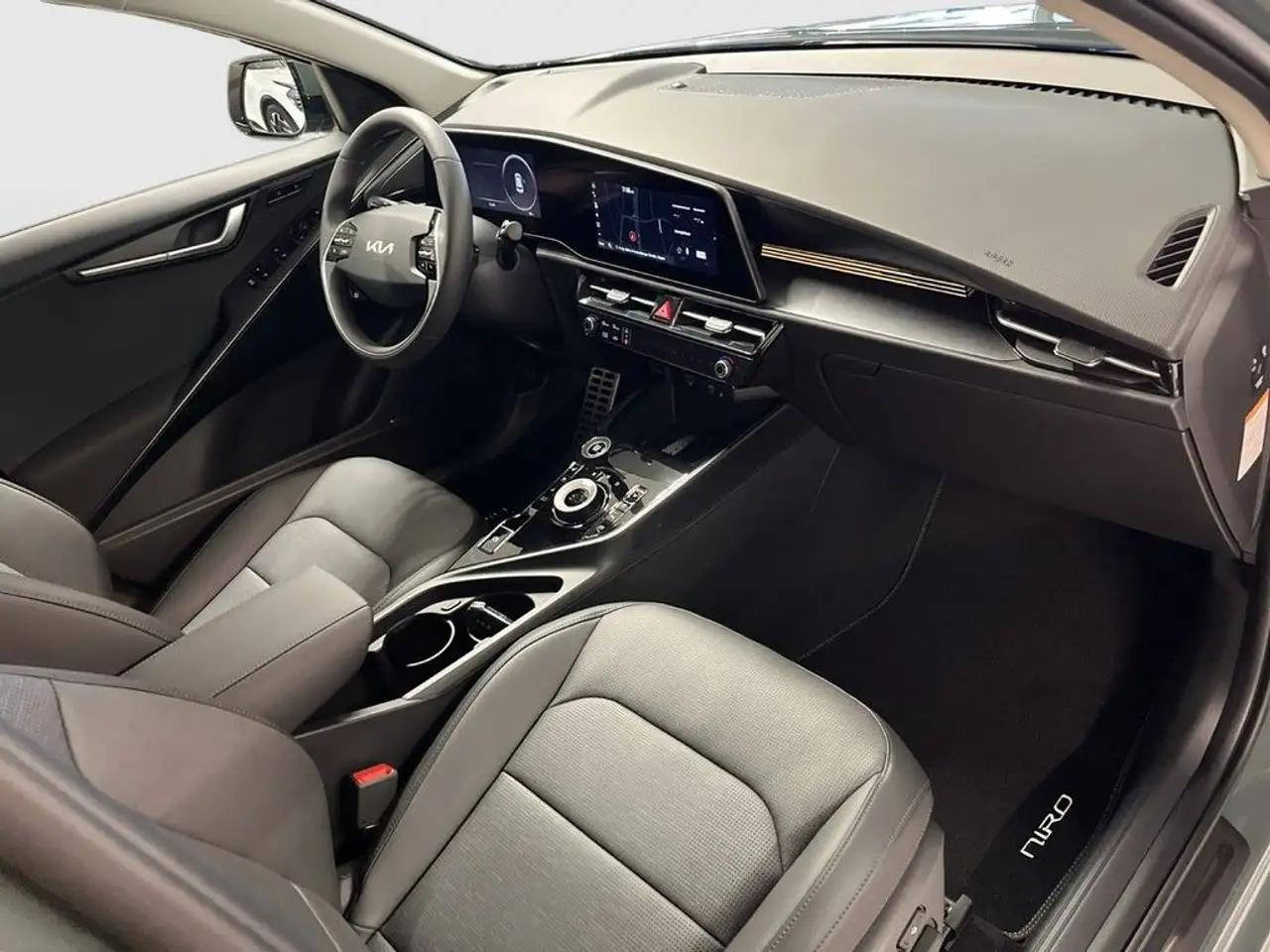 Kia Niro NIRO 1.6 HEV 129 DCT Spirit 18 "LM-RAD TEC REX 16