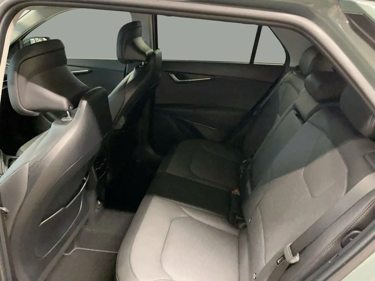 Kia Niro NIRO 1.6 HEV 129 DCT Spirit 18 "LM-RAD TEC REX 13