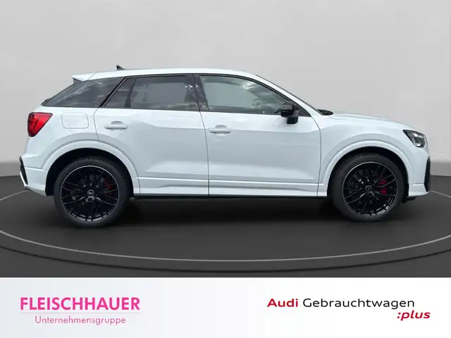 Audi SQ2 view 7