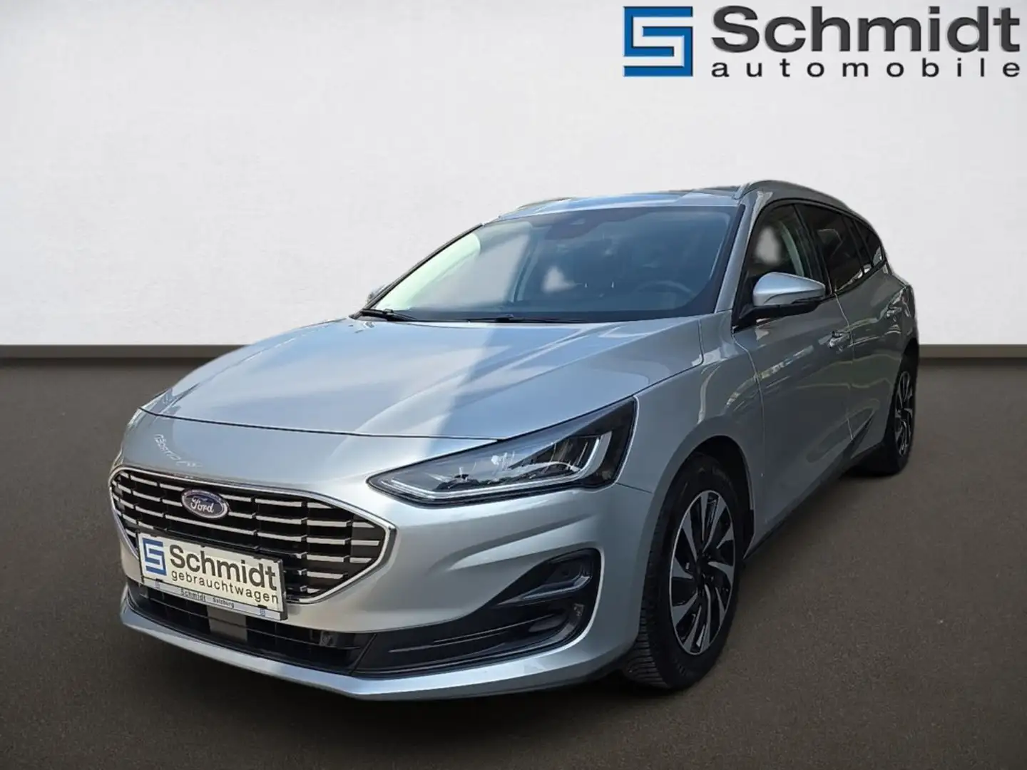 Ford Focus Turnier 1,0 EcoBoost Hybrid Titanium Silber - 1