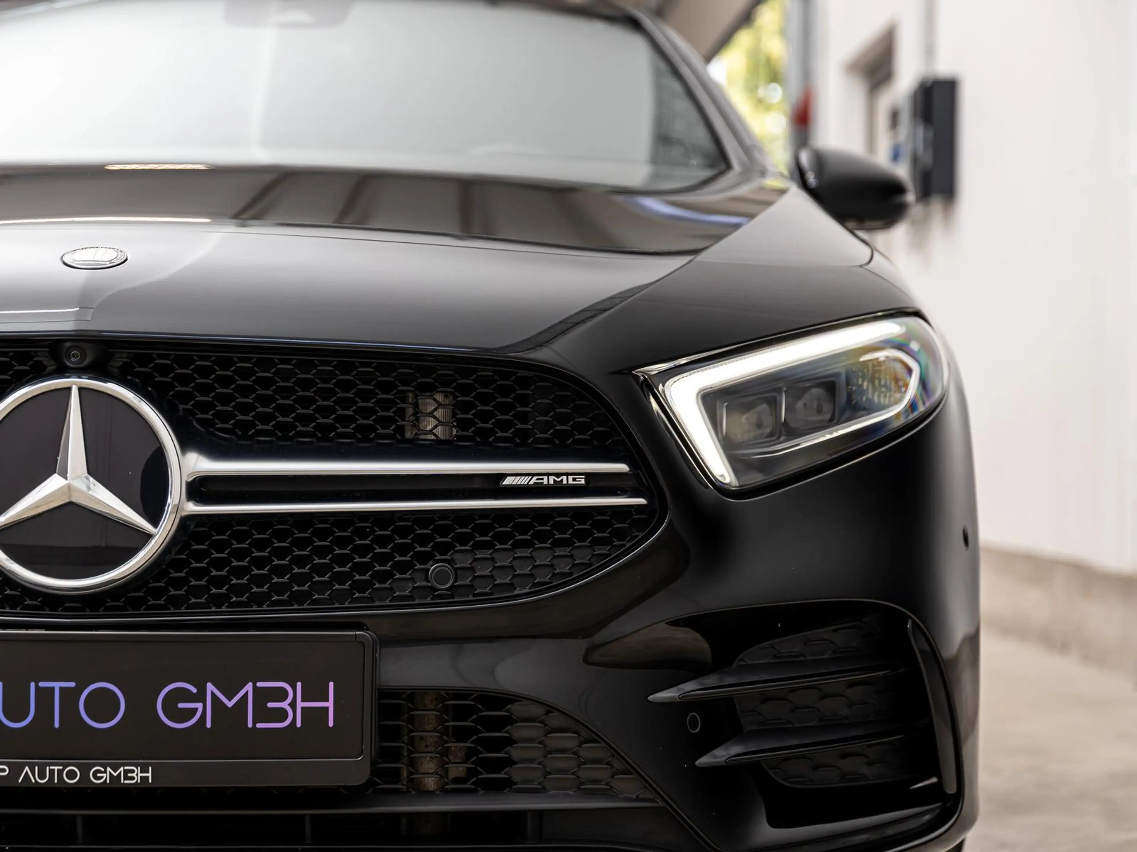 Mercedes-Benz A 35 AMG /NIGHT/MULTIBEAM/360°/BURM./DAB/AMBIENTE — photo 10