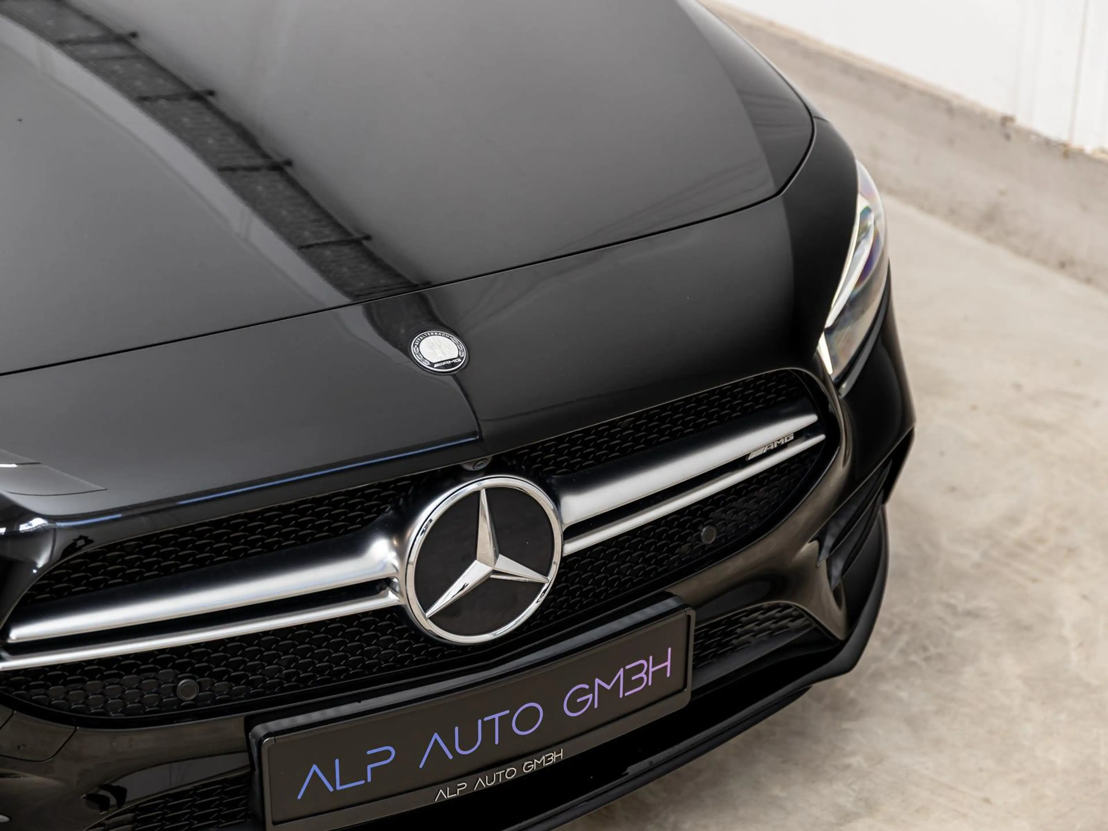 Mercedes-Benz A 35 AMG /NIGHT/MULTIBEAM/360°/BURM./DAB/AMBIENTE — photo 11