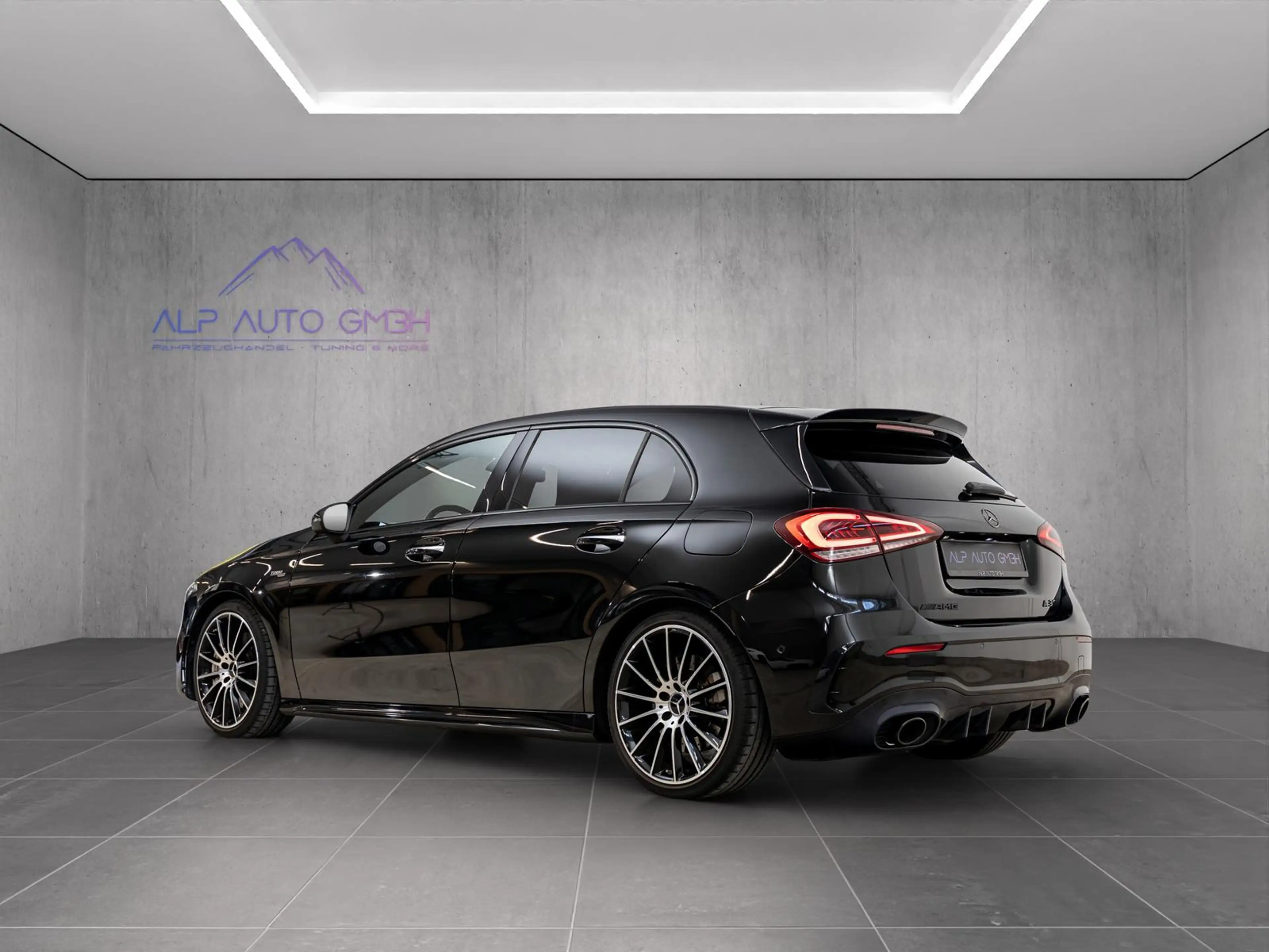 Mercedes-Benz A 35 AMG /NIGHT/MULTIBEAM/360°/BURM./DAB/AMBIENTE — photo 5