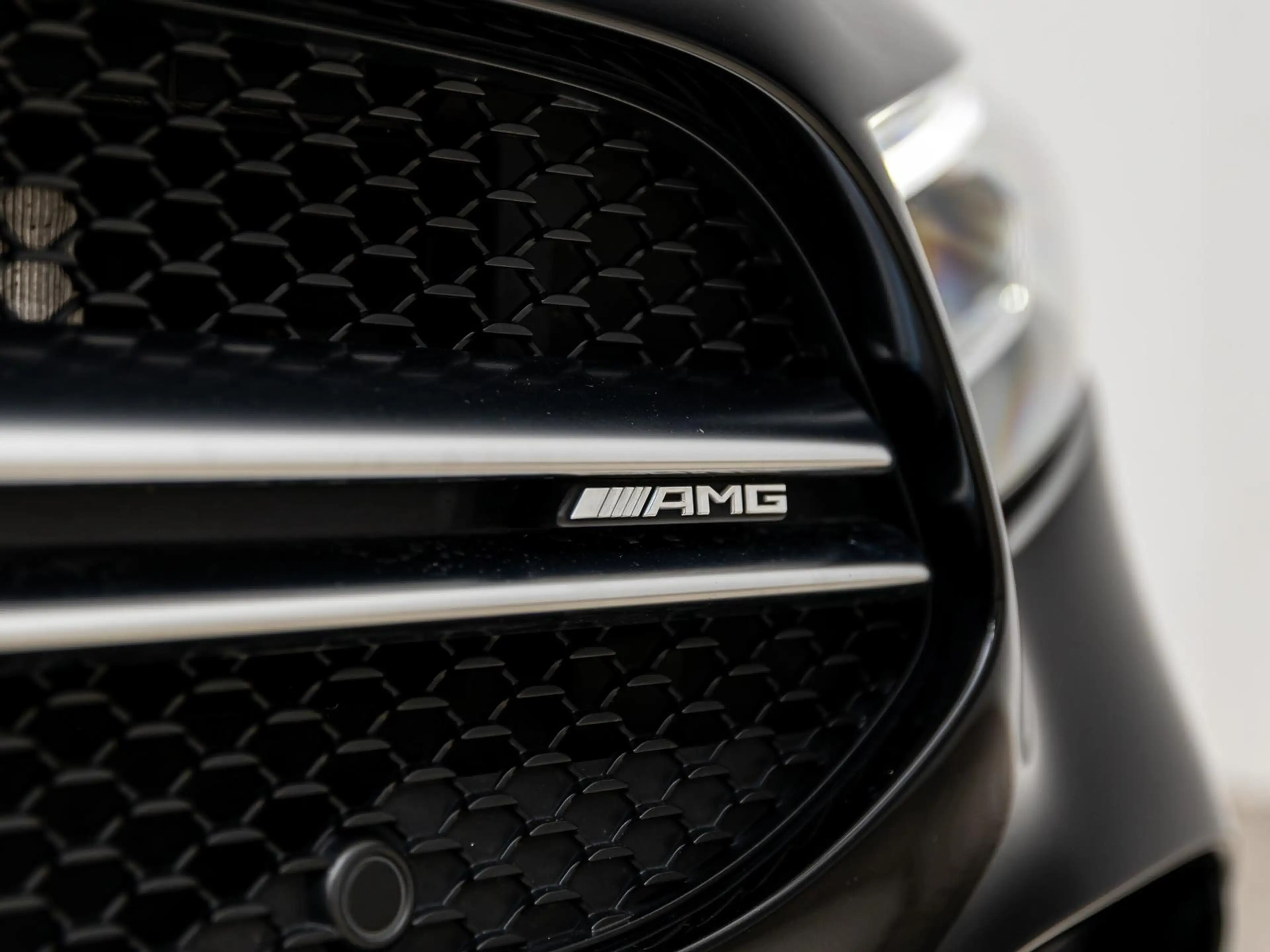 Mercedes-Benz A 35 AMG /NIGHT/MULTIBEAM/360°/BURM./DAB/AMBIENTE — photo 12