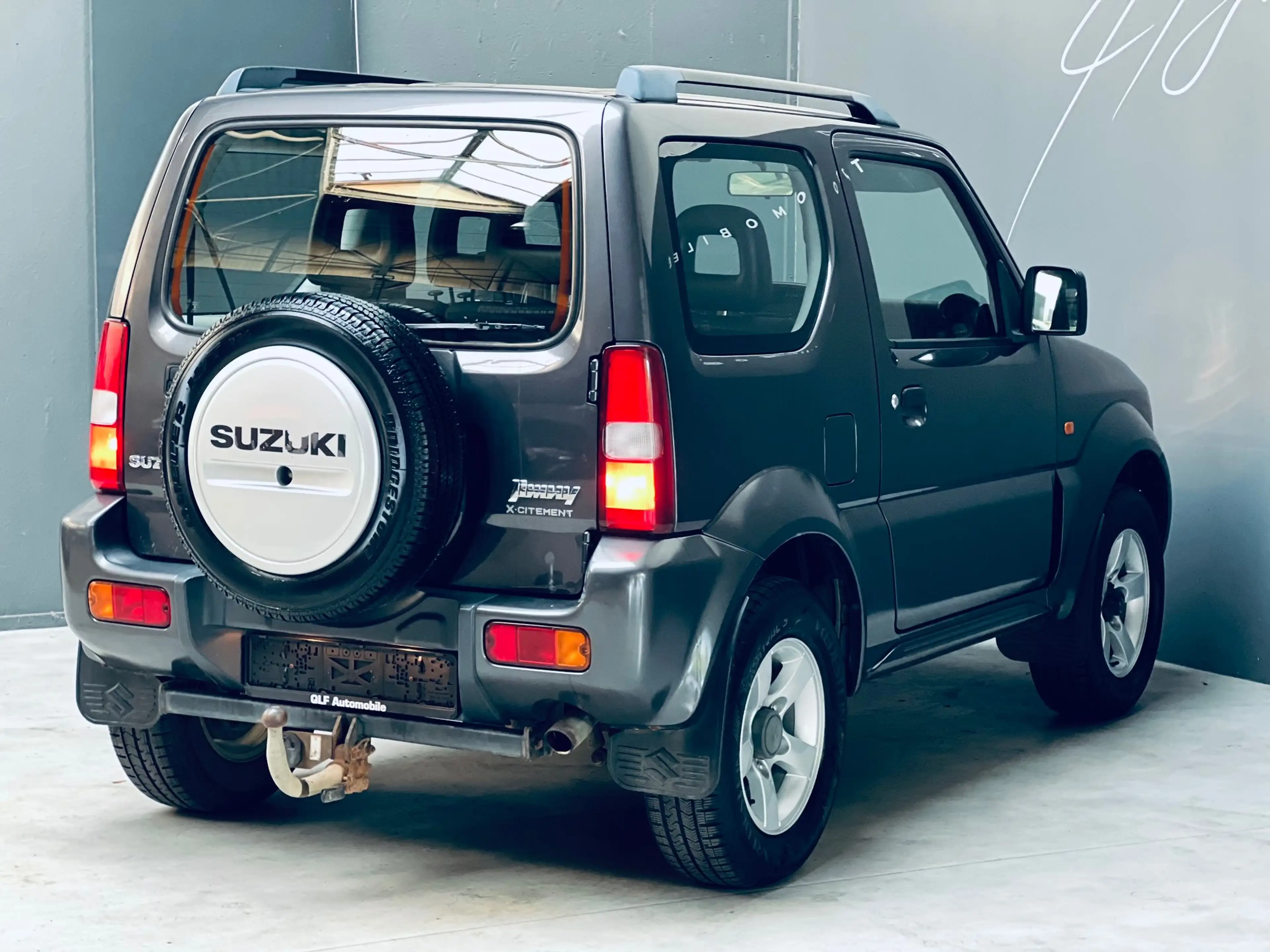 Suzuki Jimny 1.3i **CLIMATISATION**CARNET COMPLET** — photo 3
