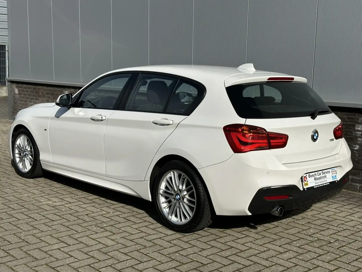 BMW 118 1-serie 118i M-sport | Executive | Touch i-drive | Weiß - 2