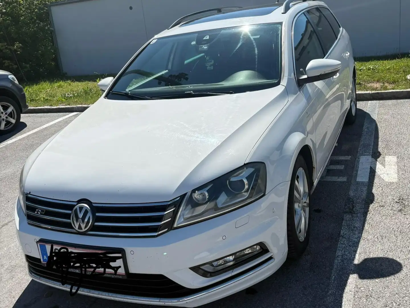 Volkswagen Passat B7 Weiß - 1