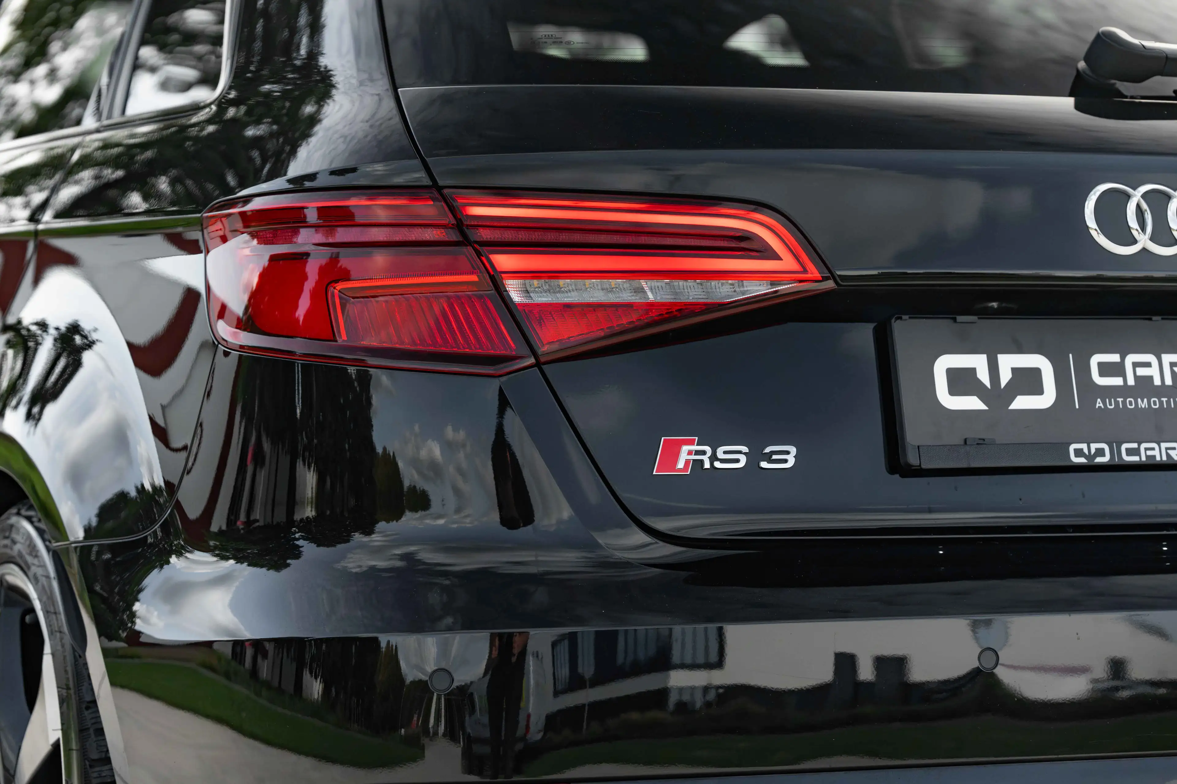 Audi RS3 RS SEAT*PANO*LED*QUATTRO* — photo 11