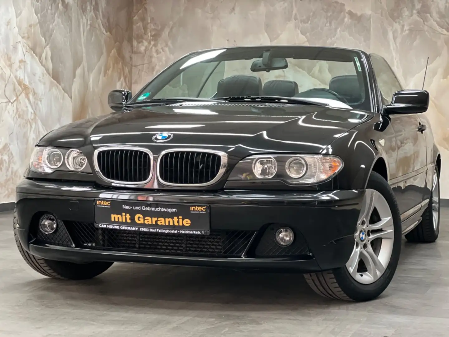 BMW 320 Cd Cabrio M-Sportpaket* 1. HAND* LEDER Schwarz - 1