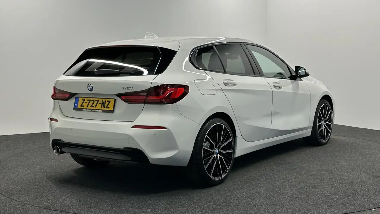 BMW 118 1-serie 118i Essential High Executve ECC LM CRUISE, миниатюра 5