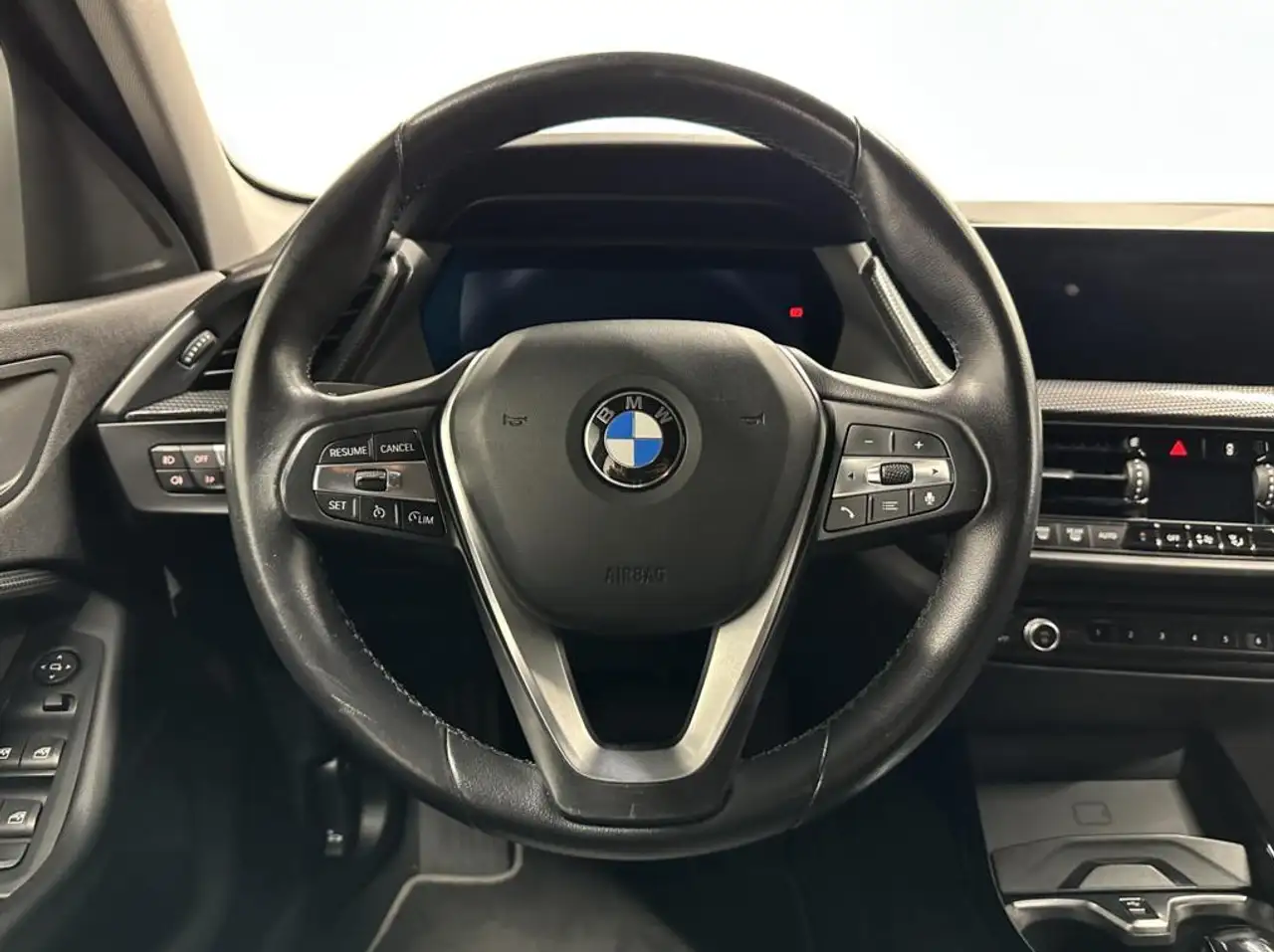 BMW 118 1-serie 118i Essential High Executve ECC LM CRUISE, миниатюра 17