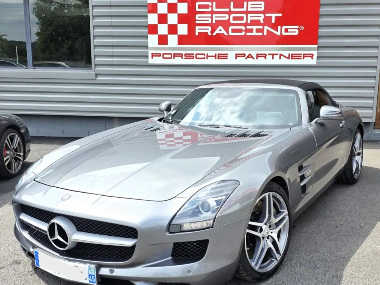 Mercedes-Benz SLS 63 V8 571cv Szürke - 1