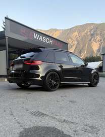 SB 2,0 TFSI quattro S-tronic
