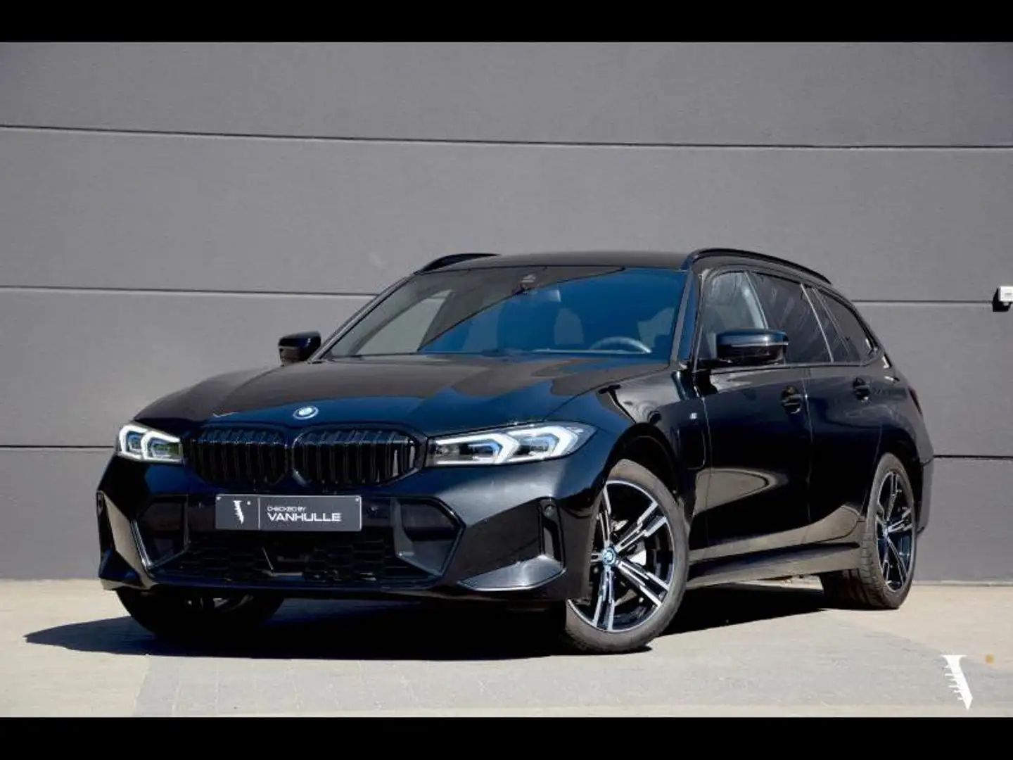 BMW 330 X-Drive | M-Sport | H&K | HUD Zwart - 1