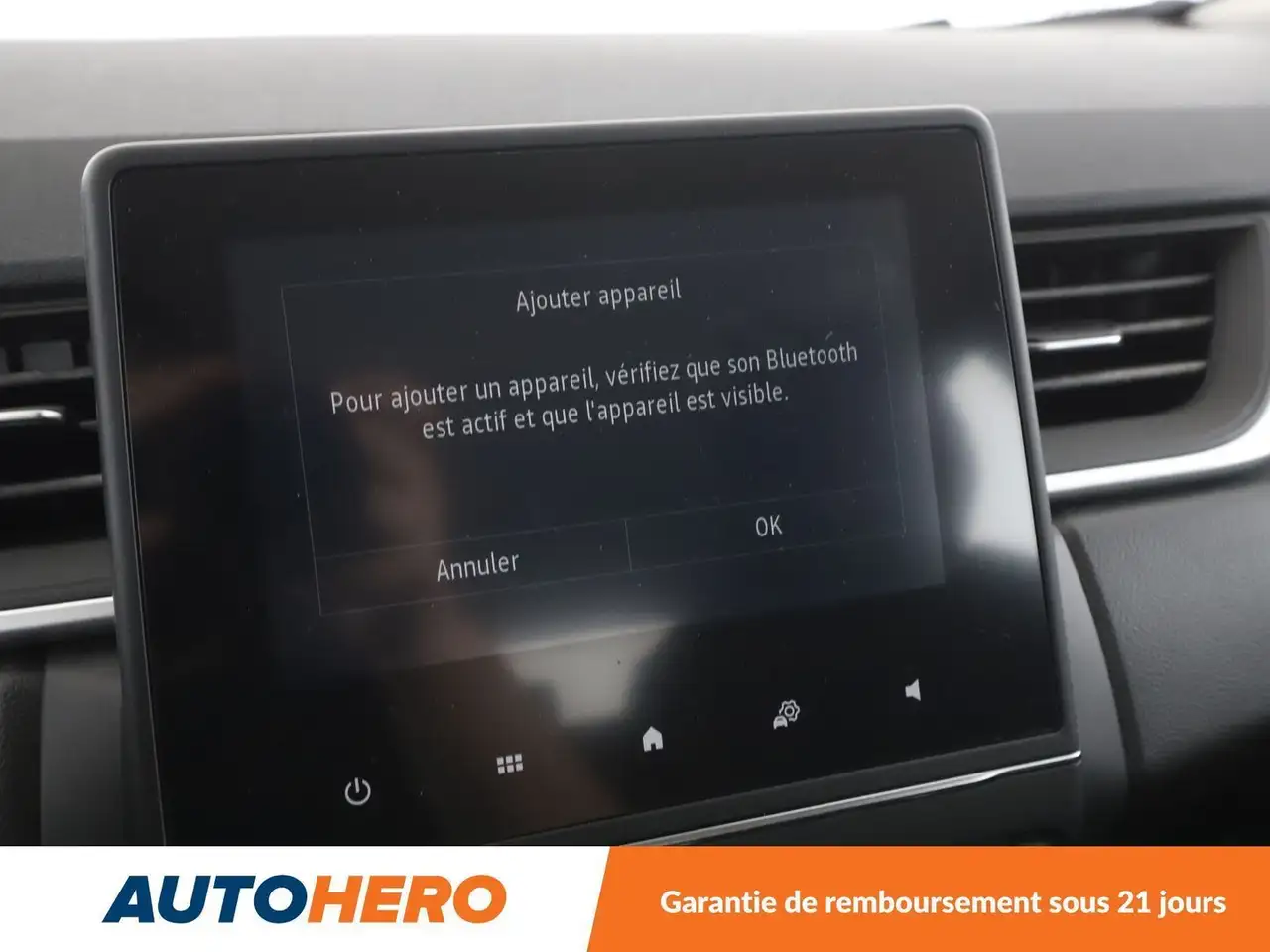 Renault Captur — photo 22