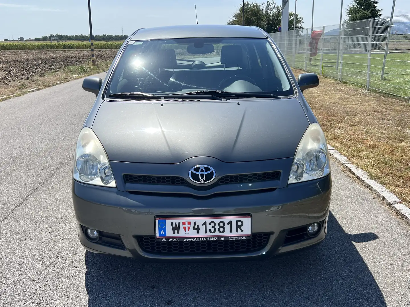 Toyota Corolla Verso 2,0 D-4D Linea Luna Ds. - 1