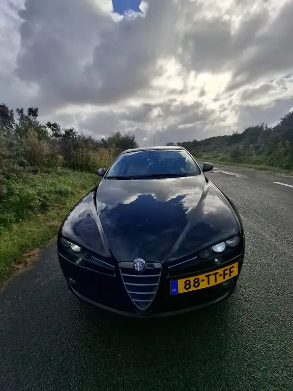 Alfa Romeo 159 2007 из Европы — купить под ключ