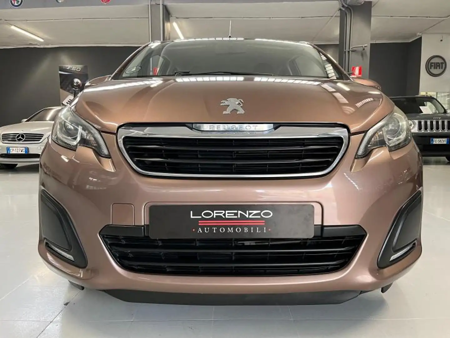 Peugeot 108 108 3p 1.0 12v Active Marrone - 2
