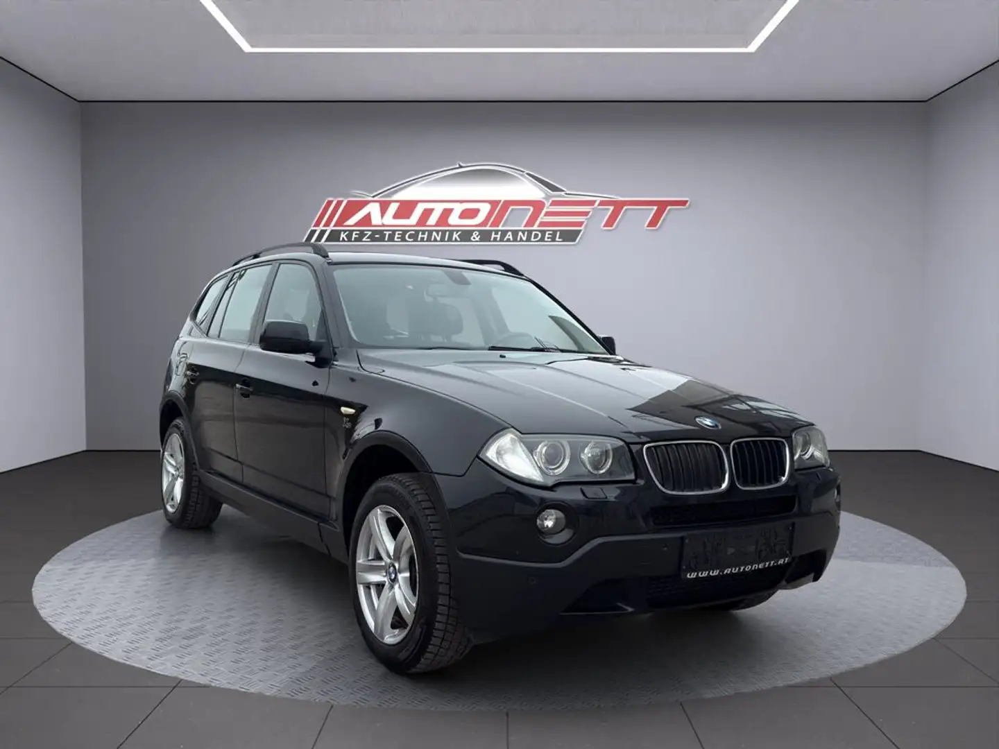 BMW X3 2.0d Nero - 1