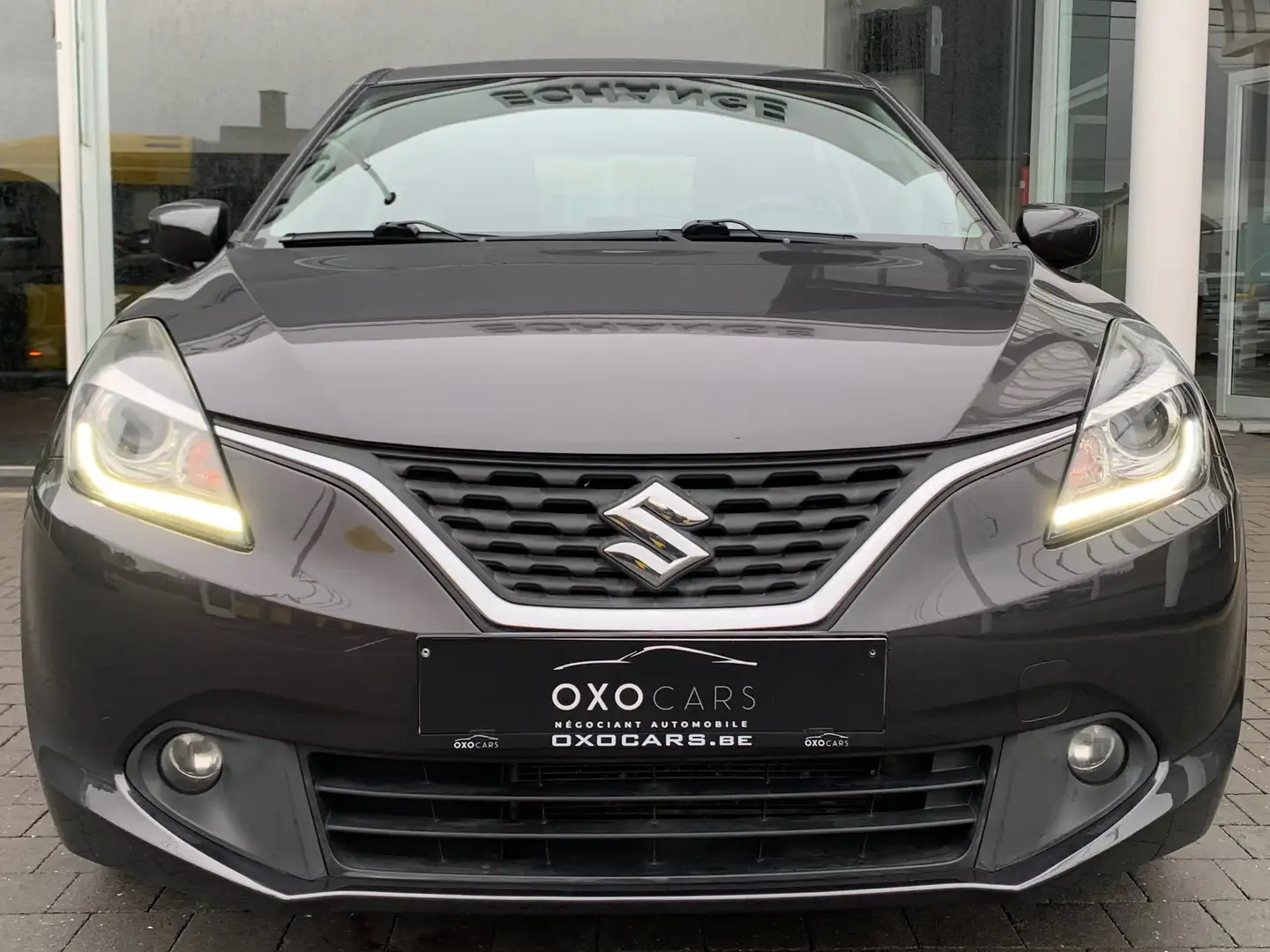 Suzuki Baleno 1.2i / BOITE AUTOMATIQUE / AIRCO / SIÈGES CHAUFFANTS / BLUETOOTH / ANGLE MORT / GARANTIE Grau - 2
