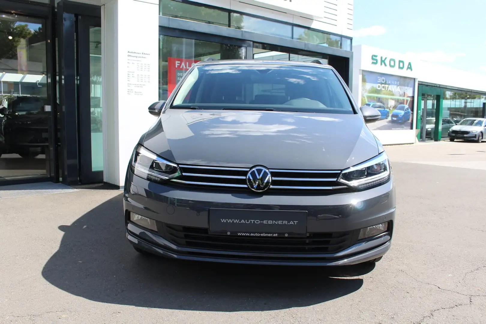 Volkswagen Touran Friends TSI DSG Grau - 2